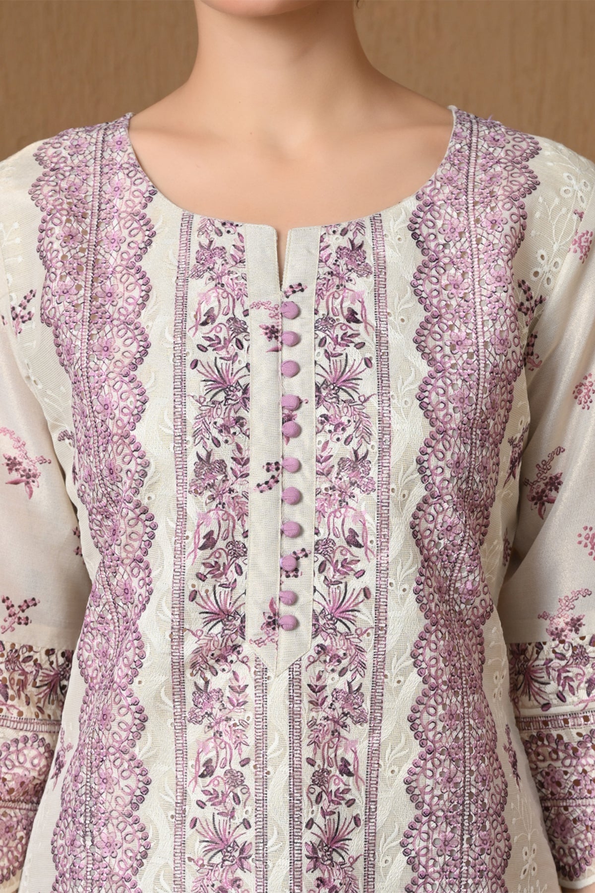 Cream Floral Embroidered Kurta 3 Pcs Set