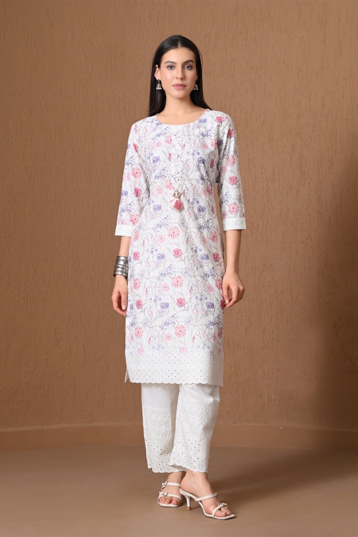 Cream and Pink Floral Printed Kurta 3 Pcs Set