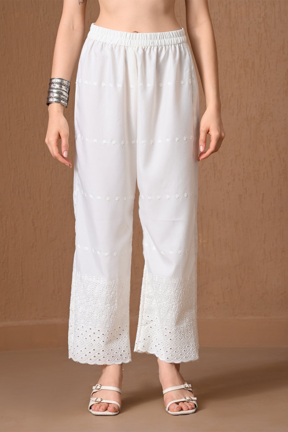Cream and Pink Floral Printed Kurta 3 Pcs Set