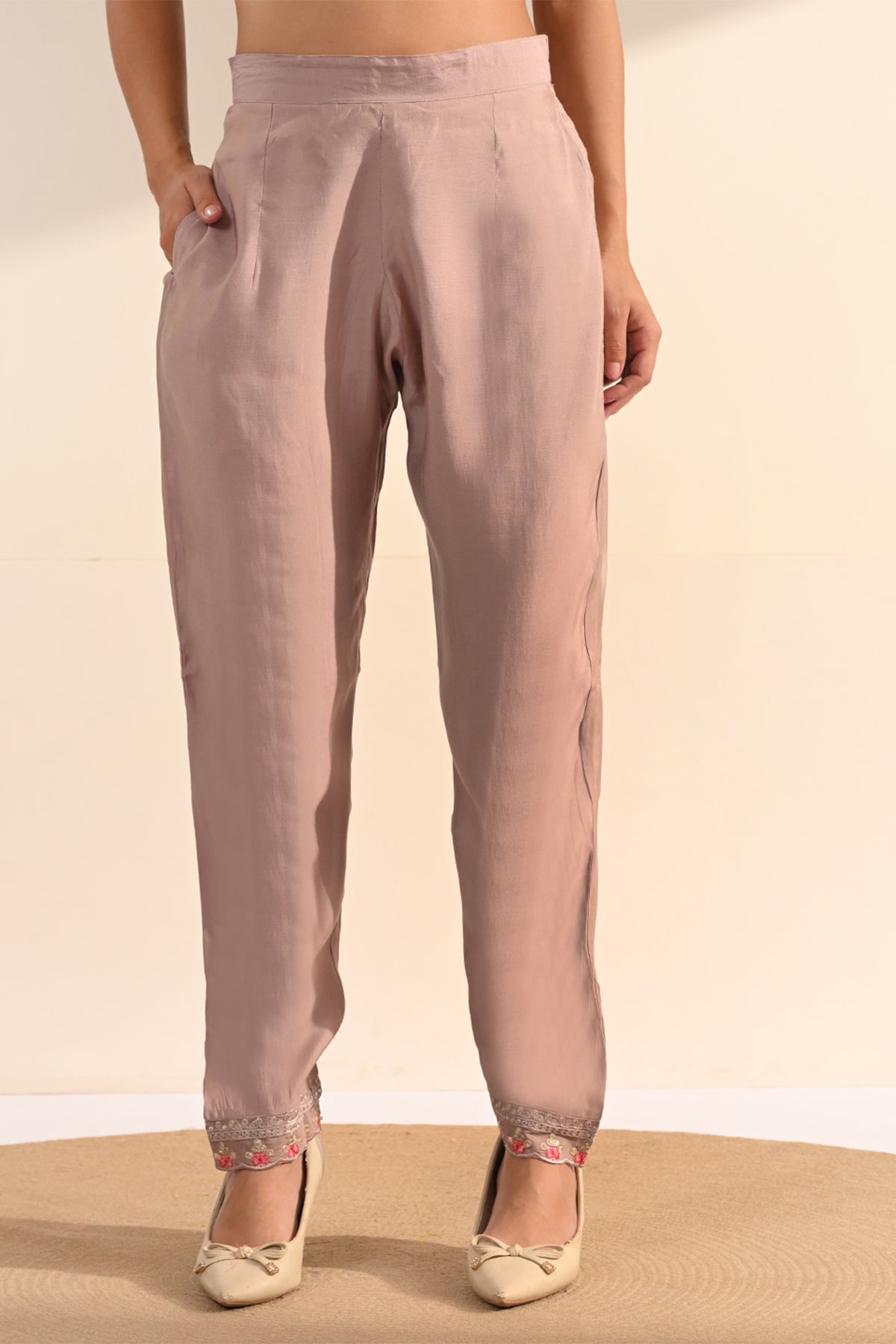 Blush Pink Thread Sequin Embroidered Kurta 3 Pcs Set