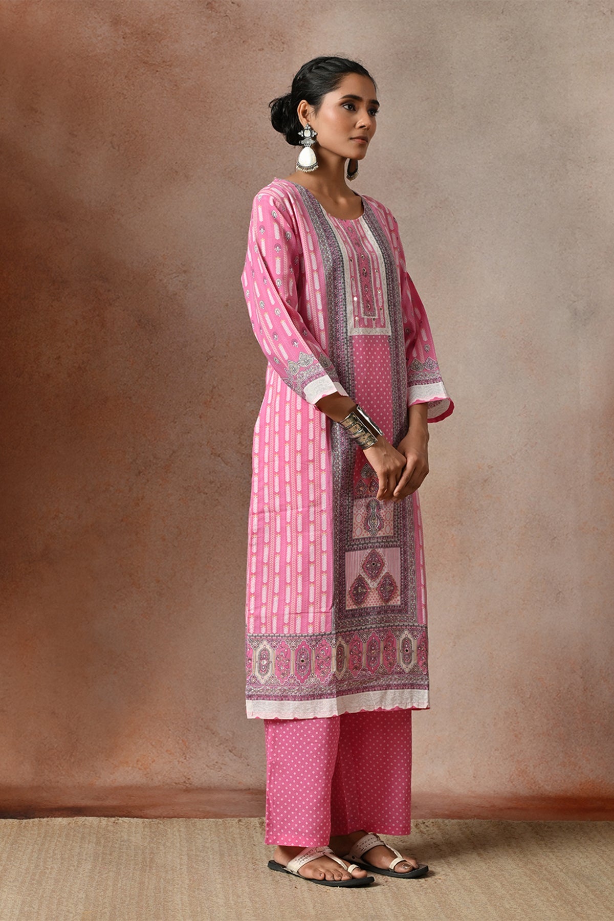 Pink Geometric & Floral Printed Kurta 3 Pcs Set