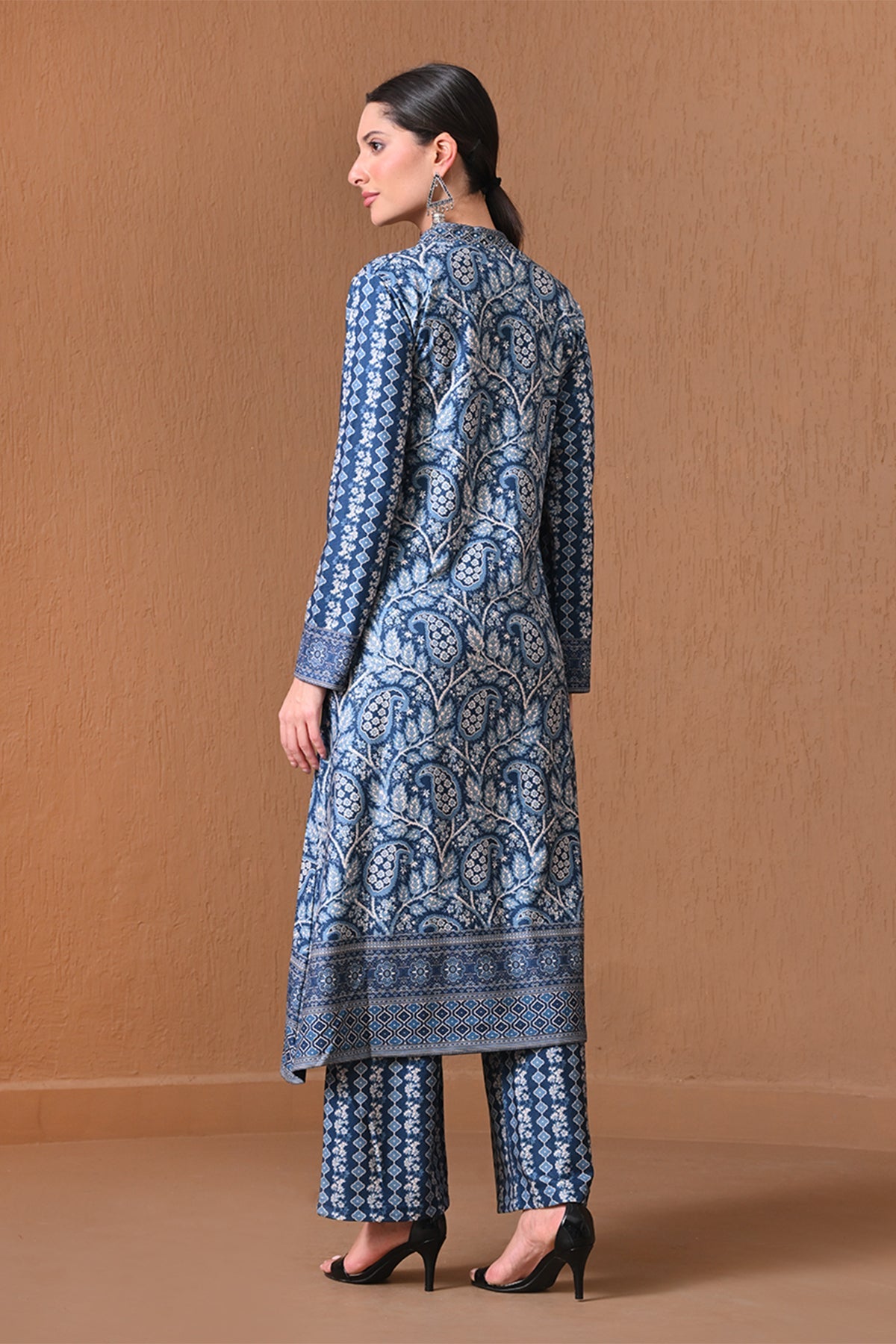 Winter Blue A-line Floral Printed Kurta 2 Pcs Set