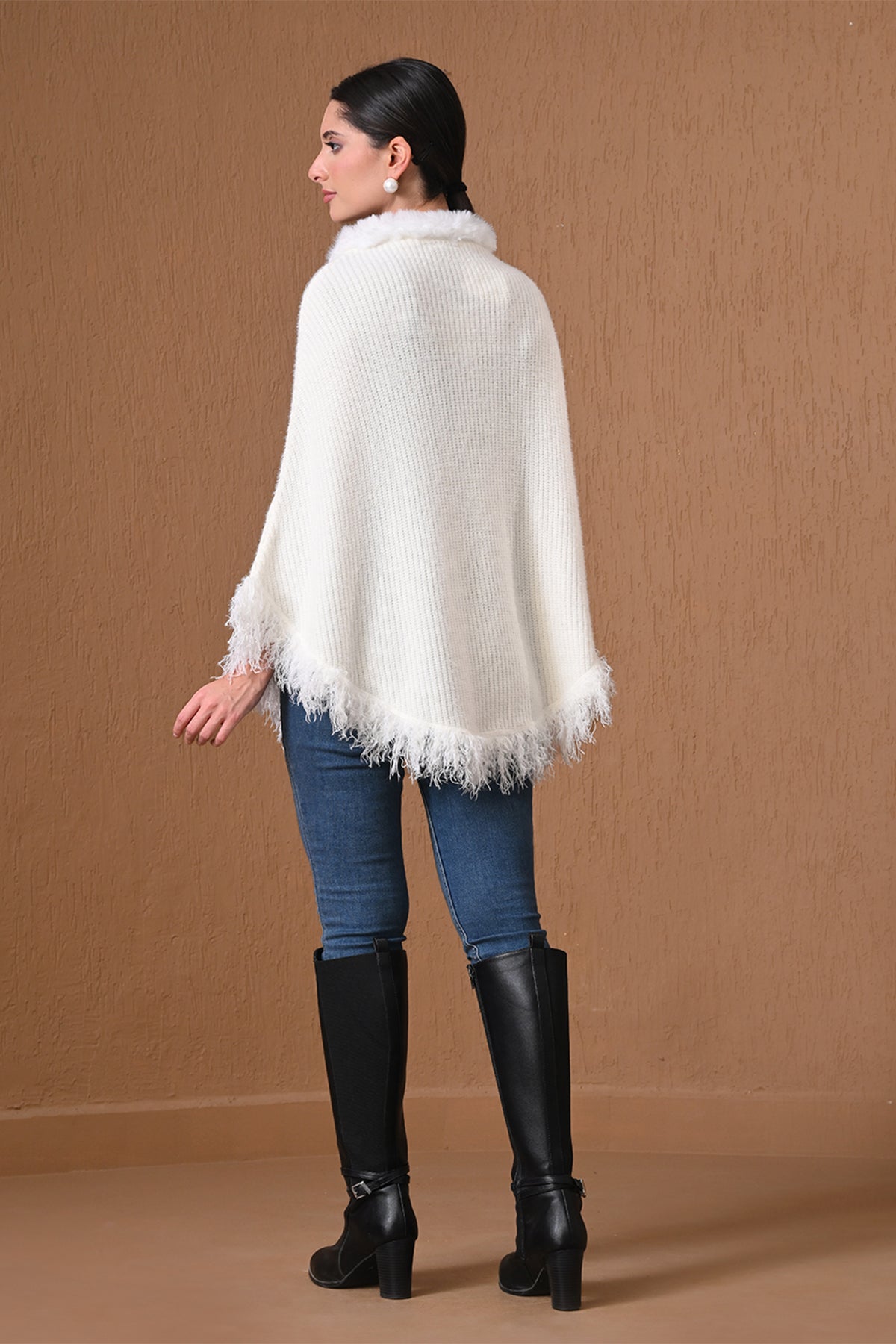 Winter Ivory Cream Cable-Knit Faux Fur Poncho