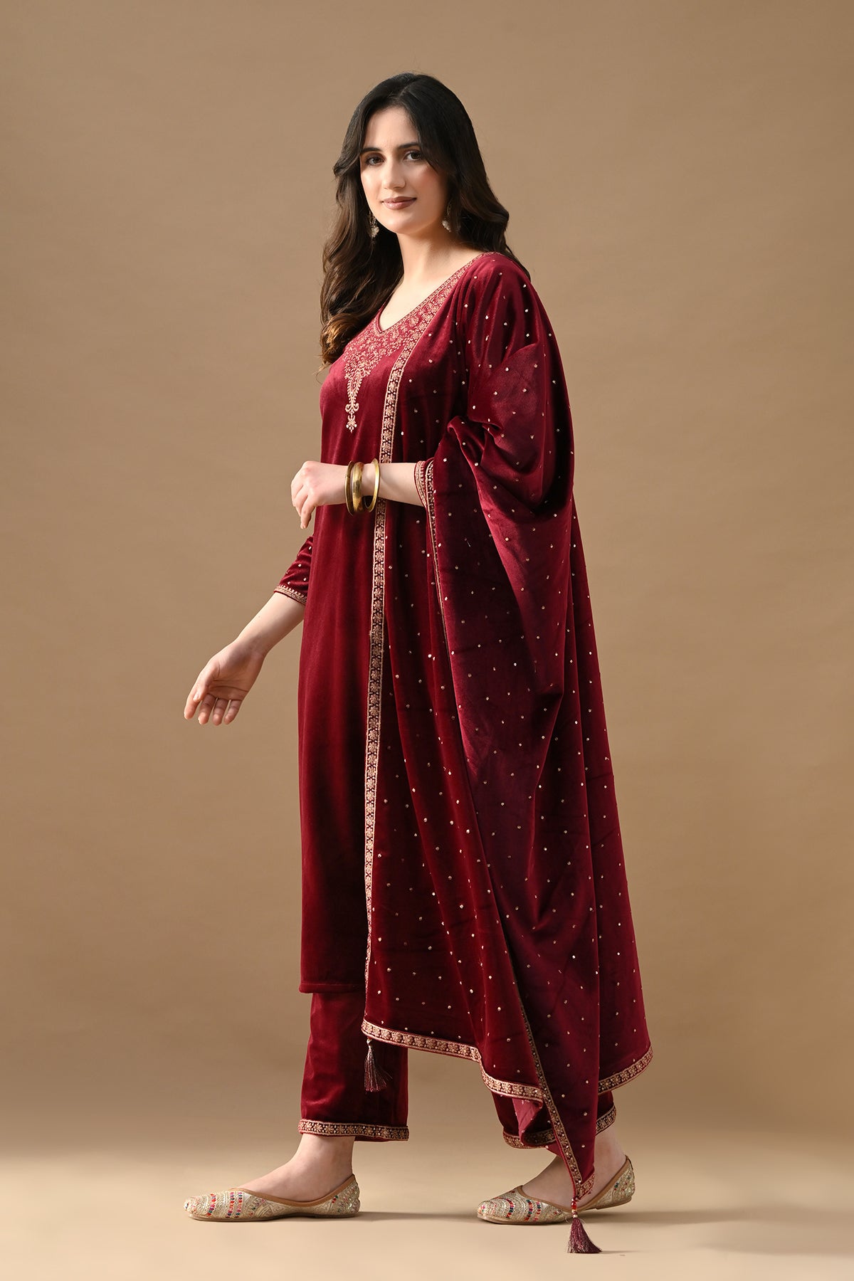 Maroon Velvet Embroidered 3 Pcs Kurta Set