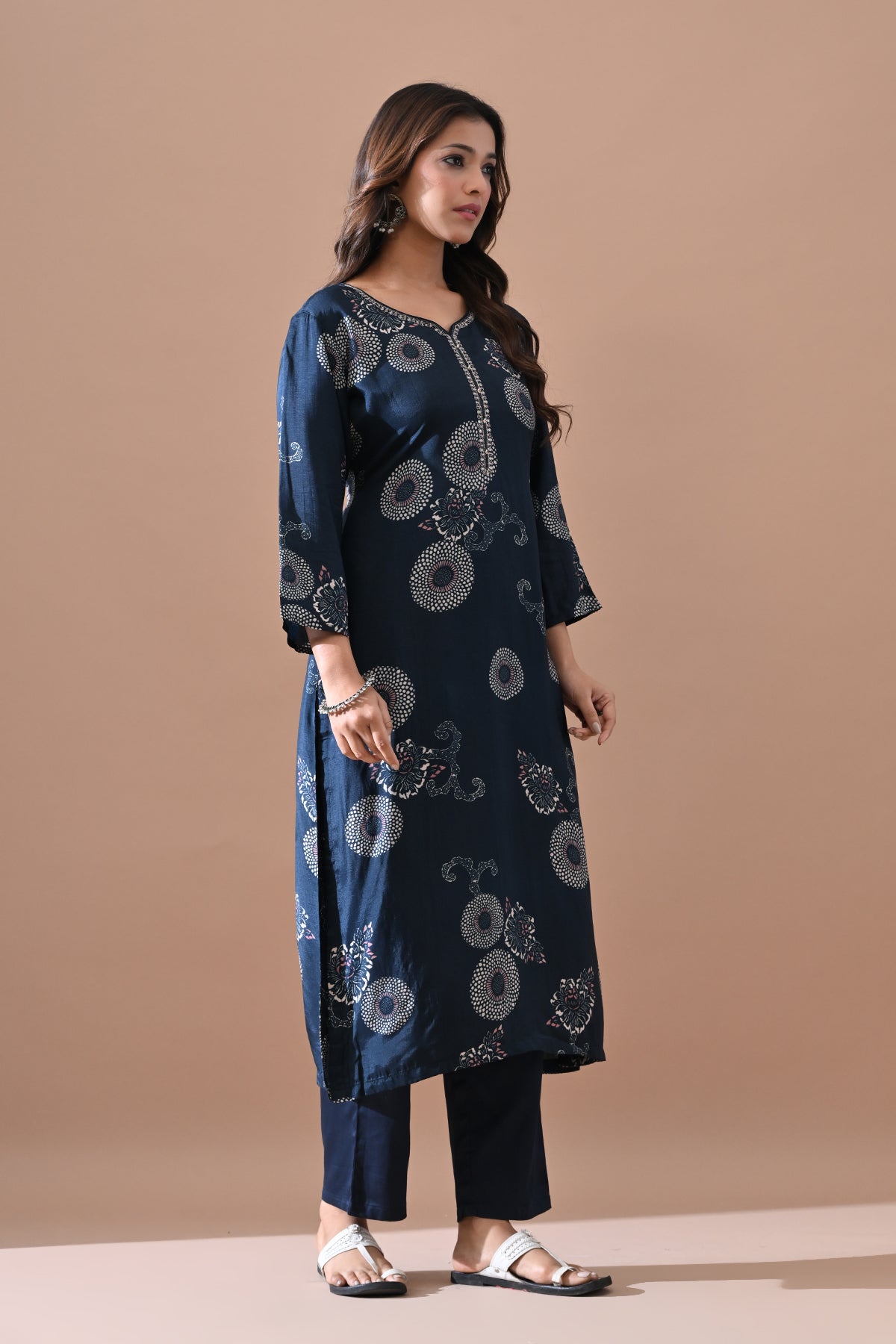 Blue Floral Printed Kurta 3 Pcs Set