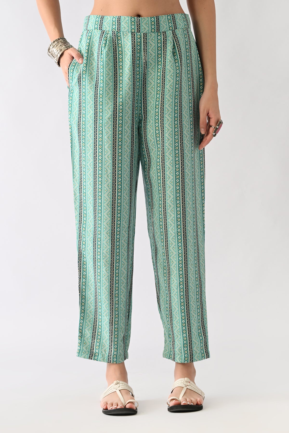 Green Printed Kurta 3 Pcs Set