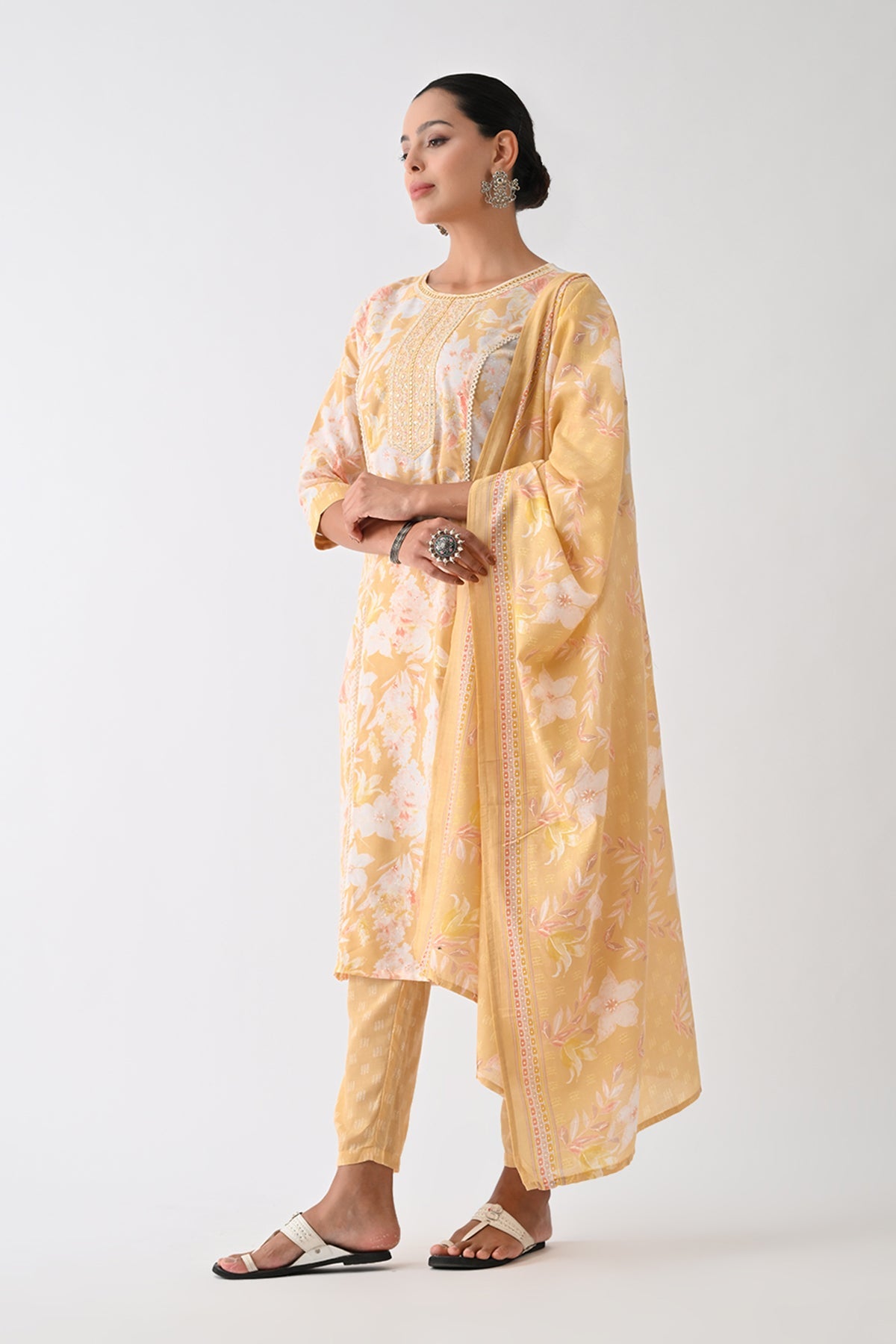 Yellow Printed Kurta Set (3 Piece)