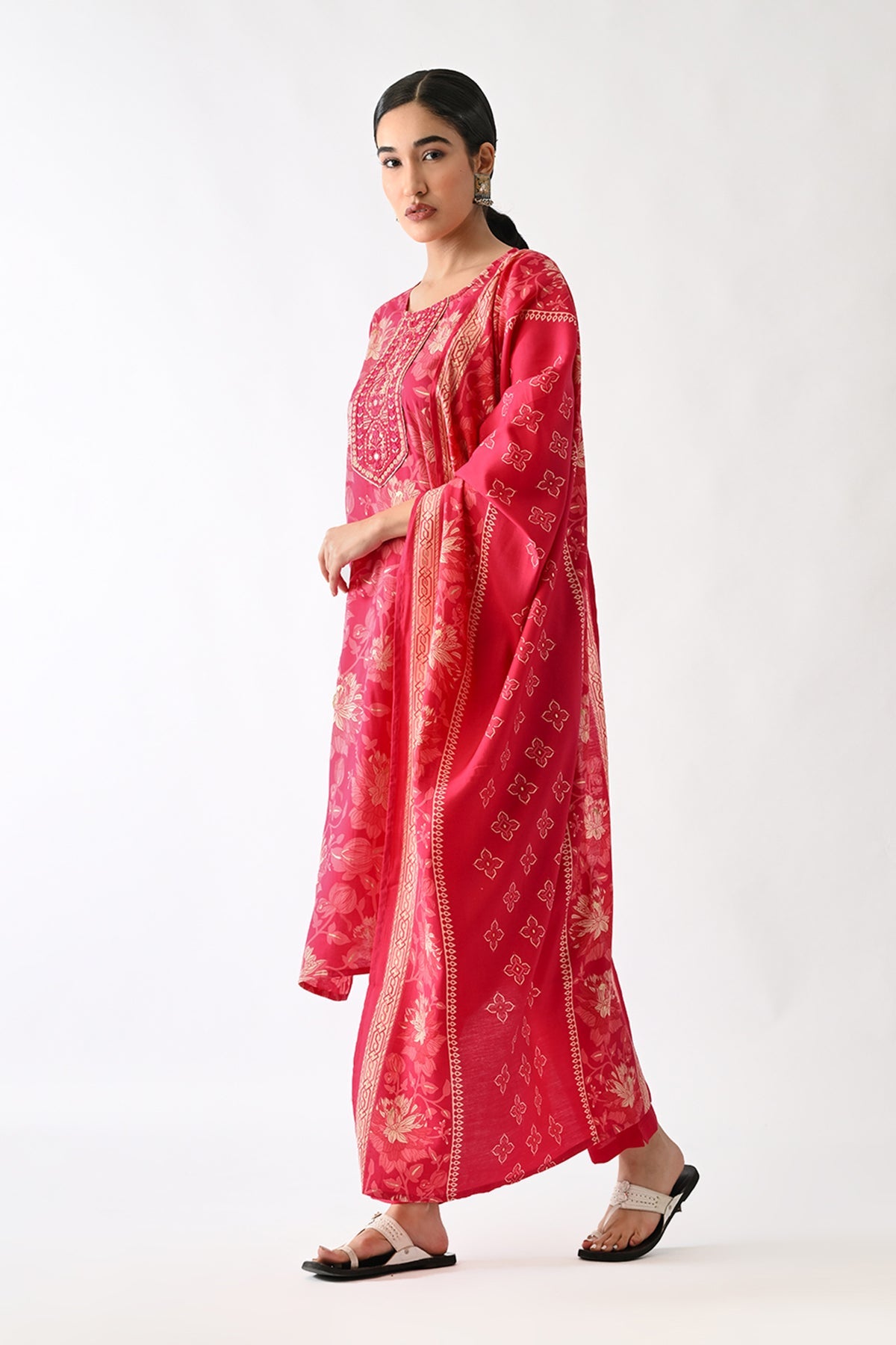 Pink Printed Kurta 3 Pcs Set