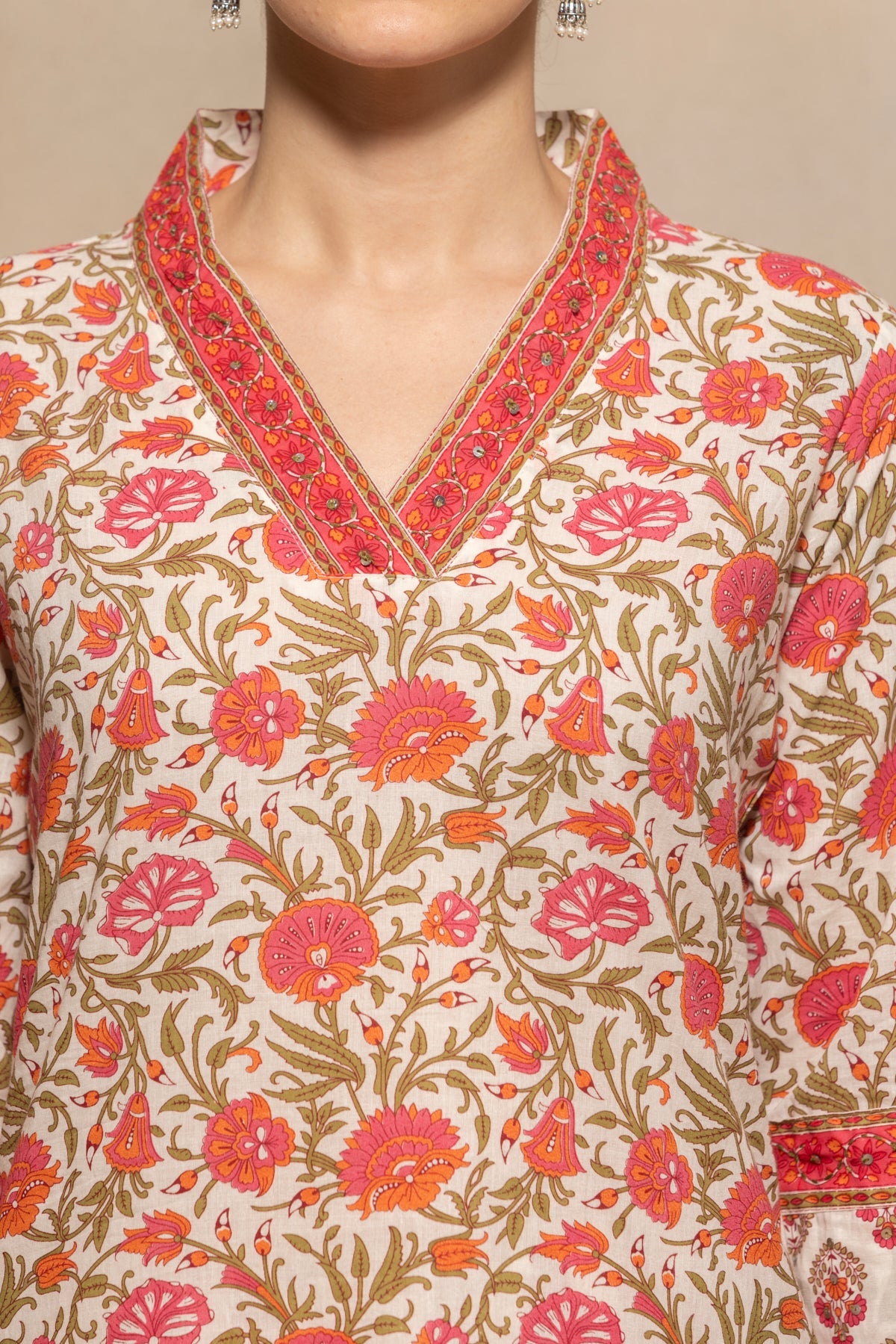 Cream Floral Printed Kurta 3 Pcs Set