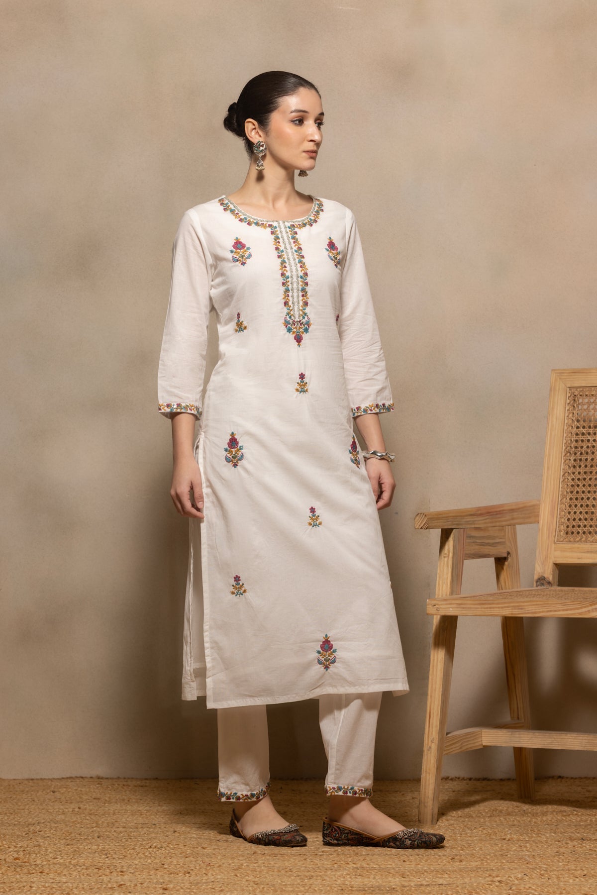 Cream Embroidered Kurta 3 Pcs Set