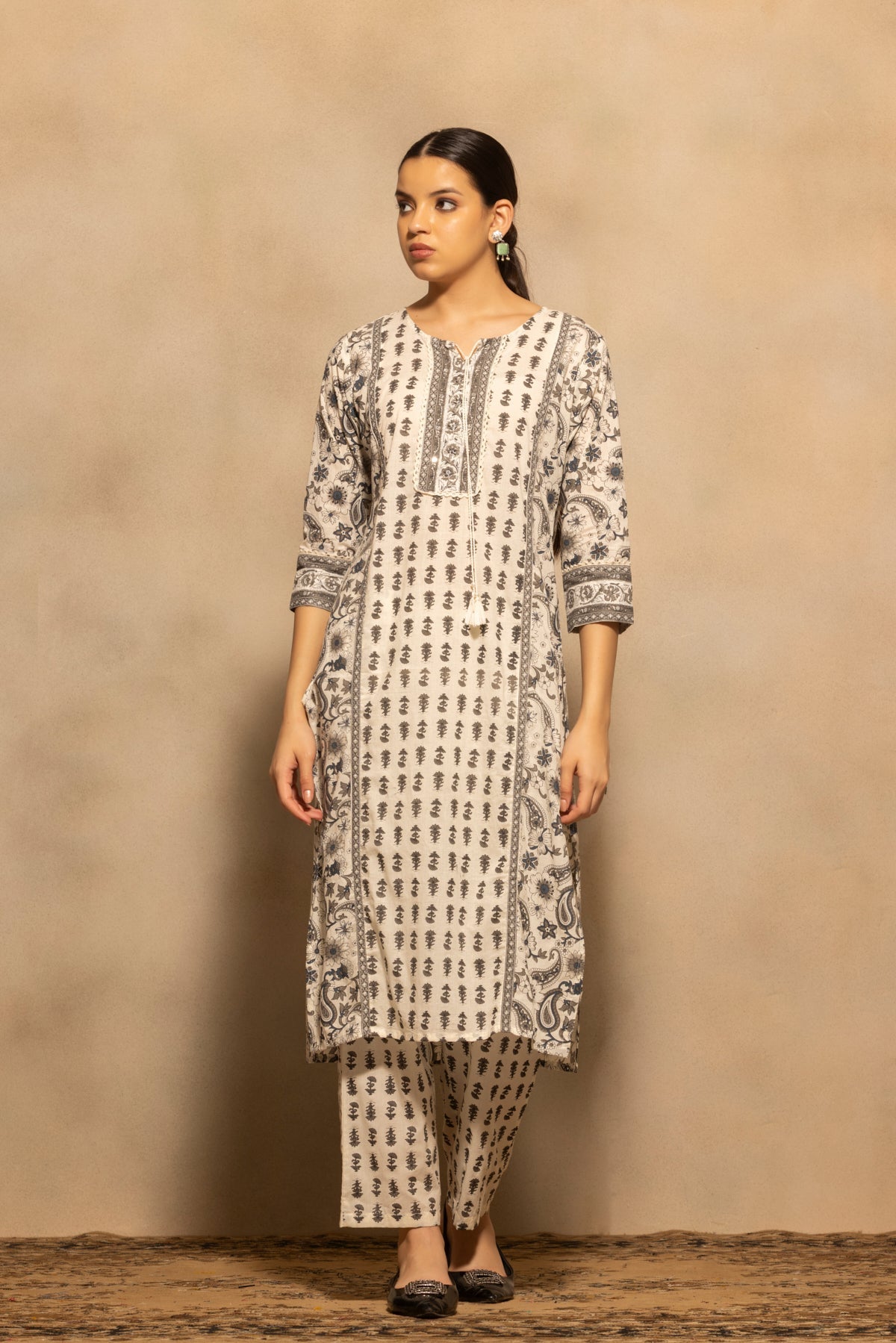Cream Printed Kurta 3 Pcs Set