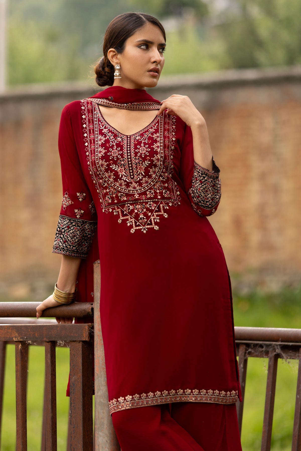 Maroon Embroidered Kurta 3 Pcs Set