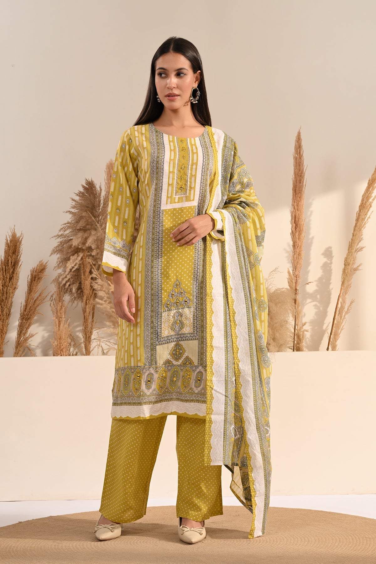 Green Geometric & Floral Printed Kurta 3 Pcs Set