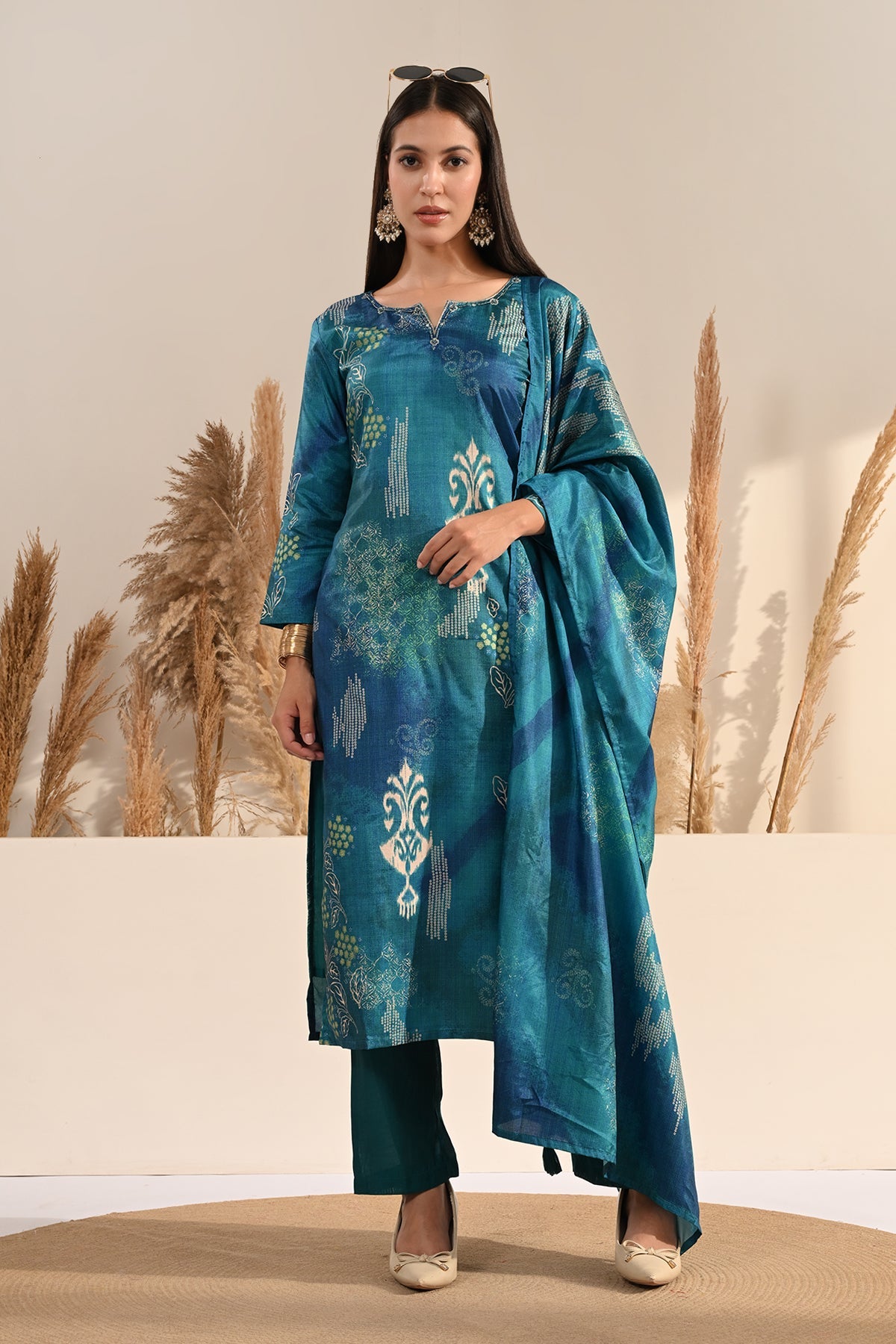 Blue abstract Printed Kurta 3 Pcs Set