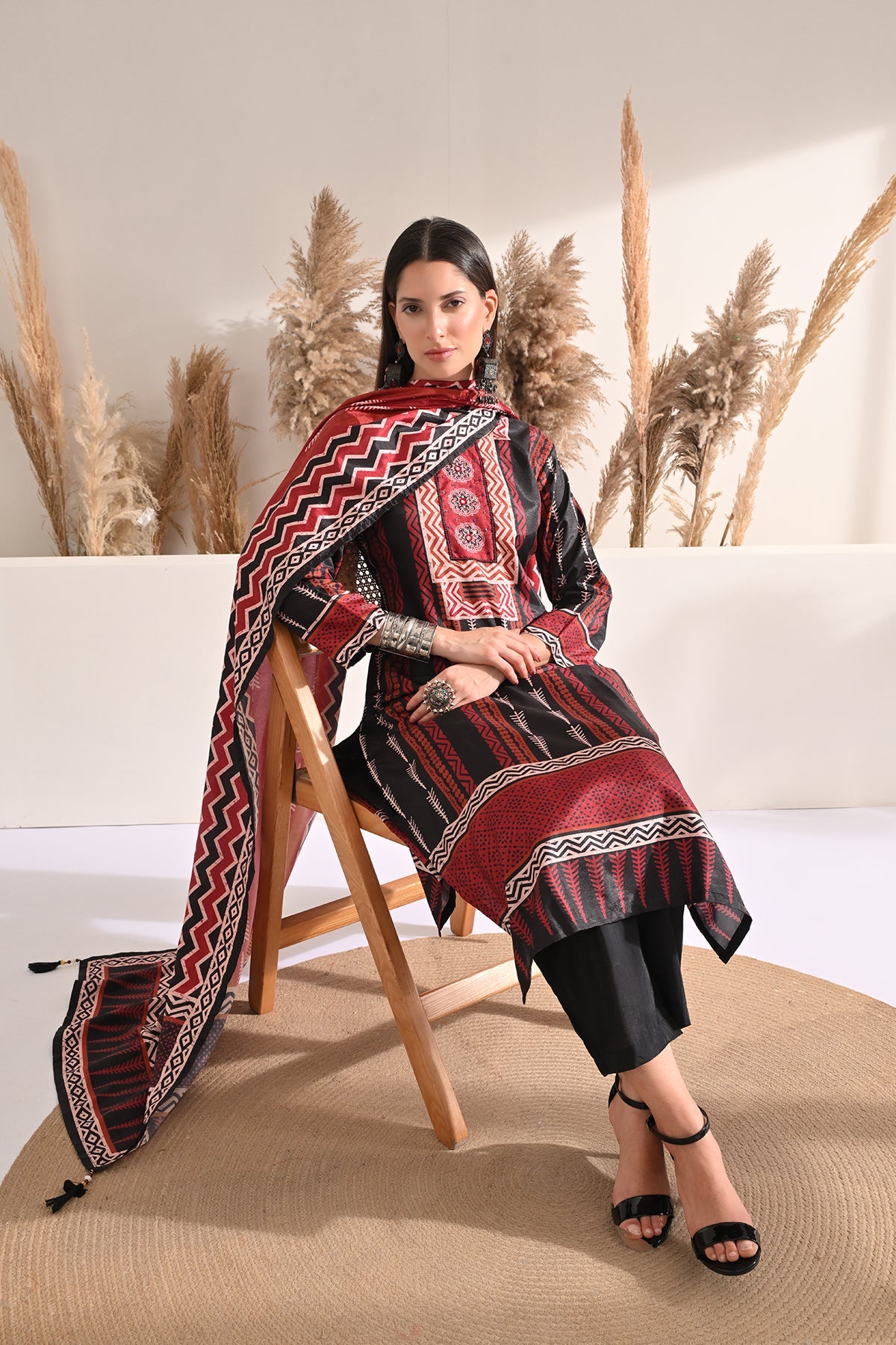 Black Printed Kurta 3 Pcs Set