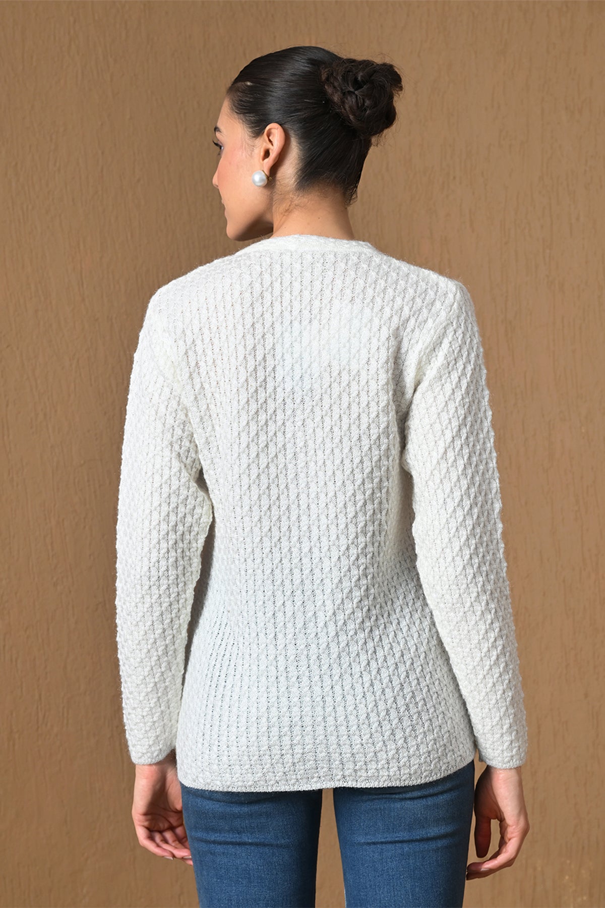 Winter Classic White Knitted Cardigan