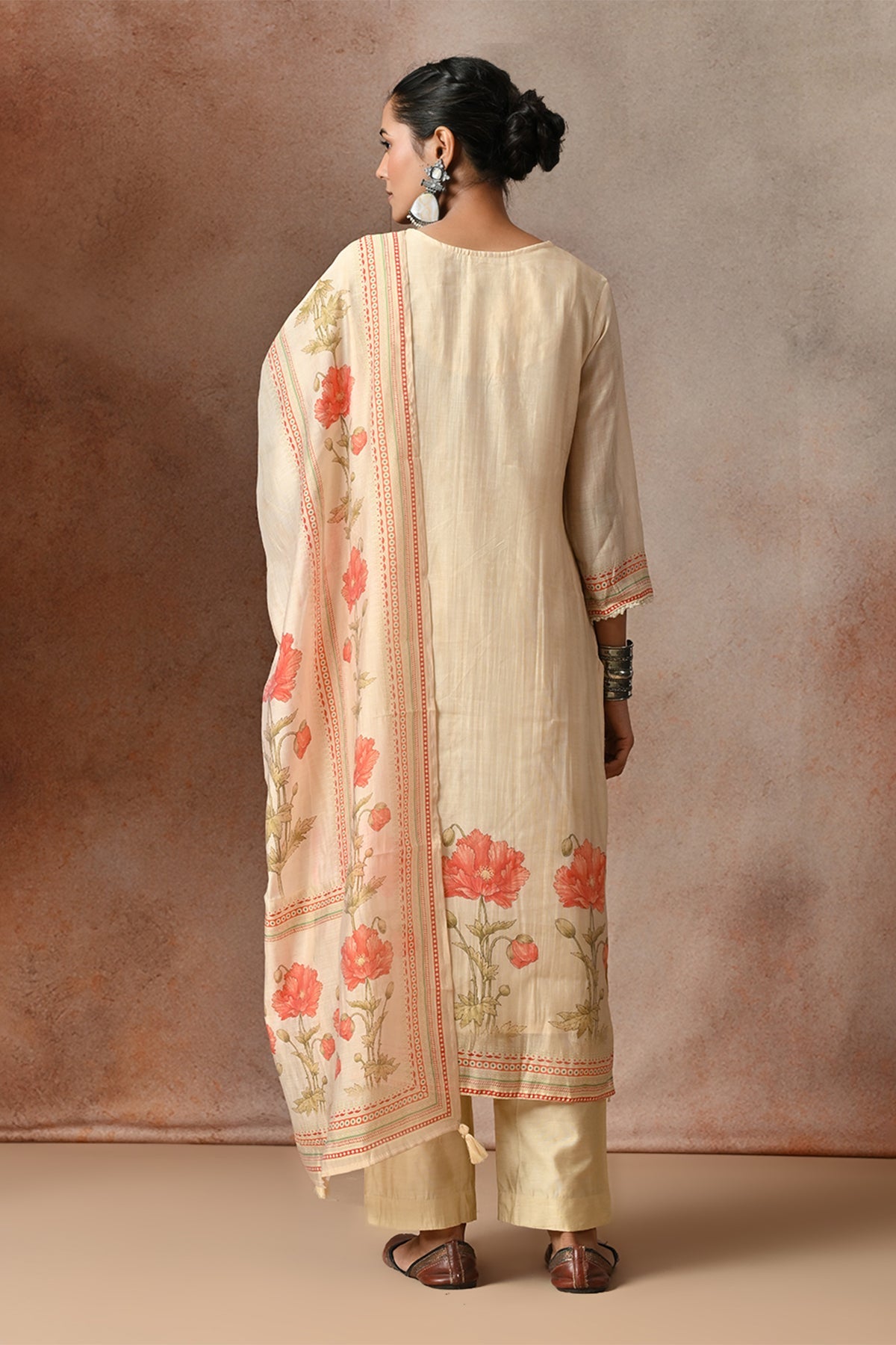 Cream Floral Printed Chanderi 3 Pcs Kurta Set