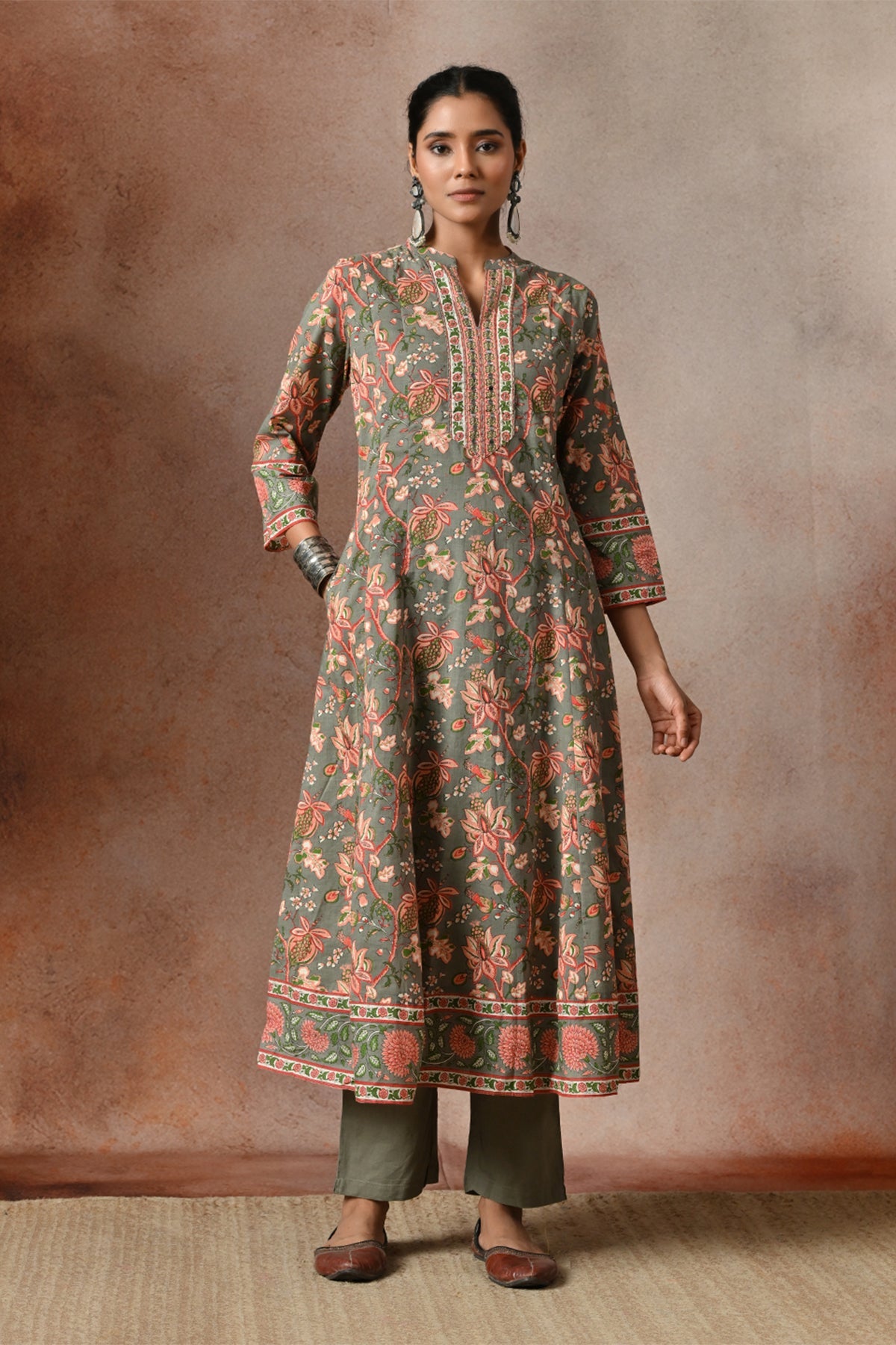 Sage Grey Floral Print A-line 3 Pcs Kurta Set