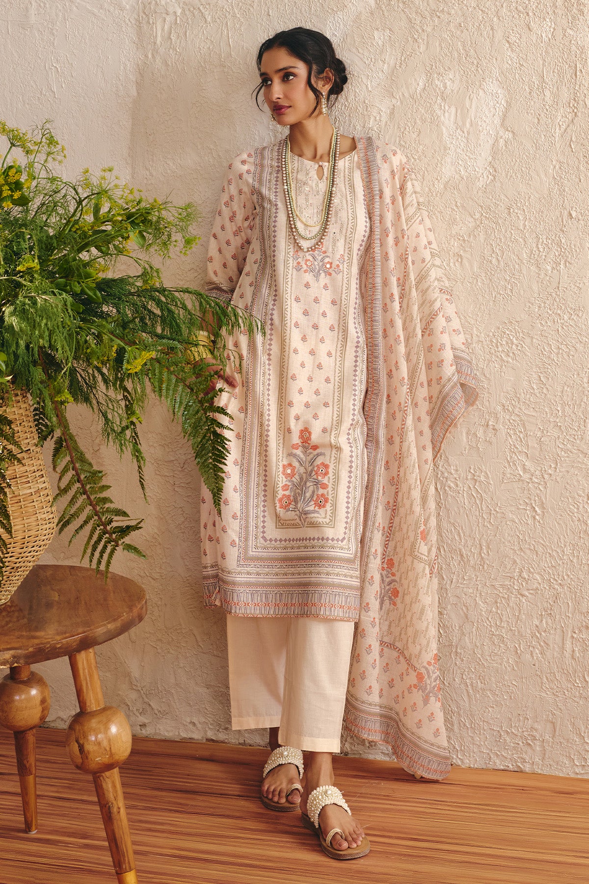 Cream Printed Kurta Set (3 Piece)