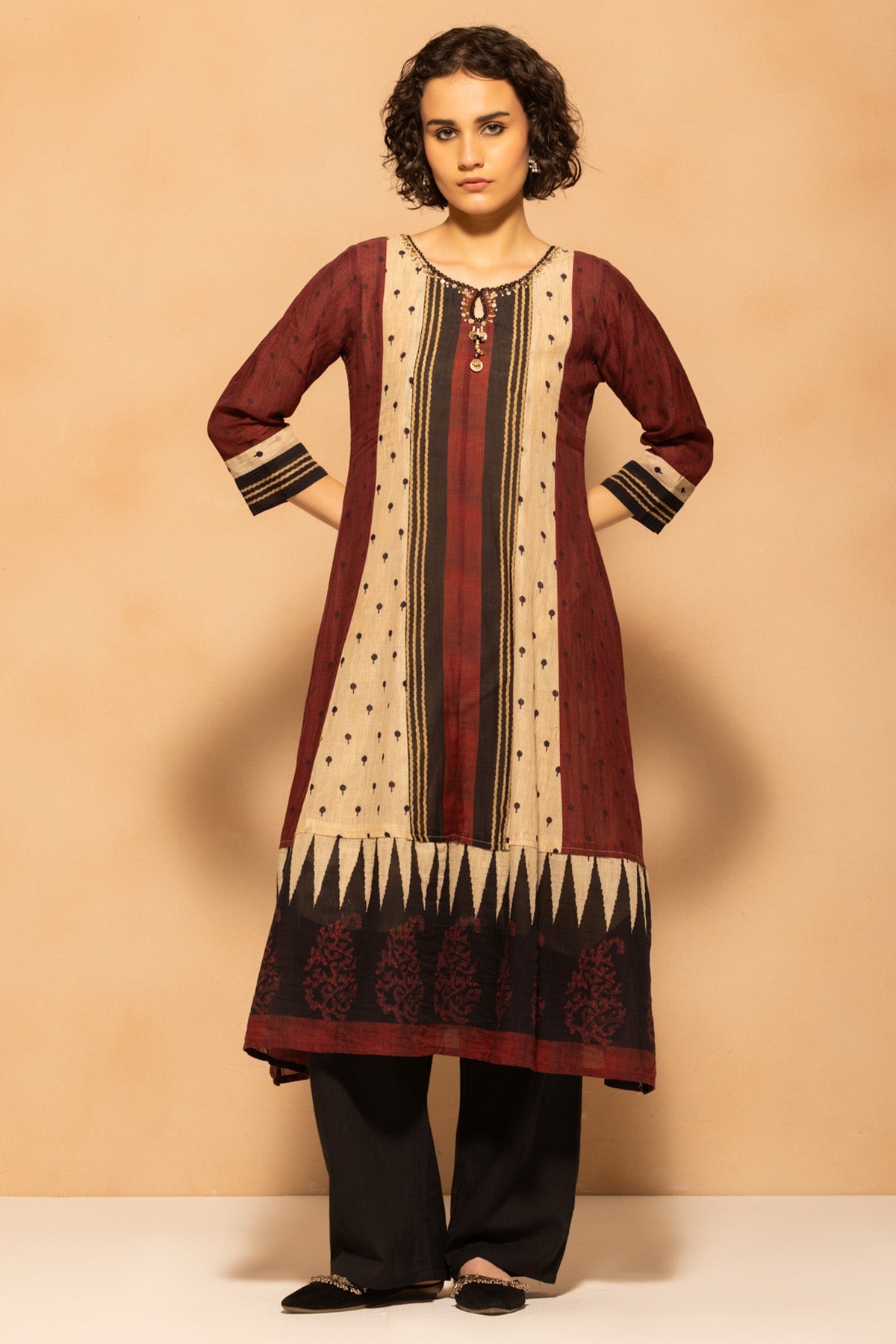 Maroon and Beige Ikkat Printed A-Line 3 Pcs Kurta Set