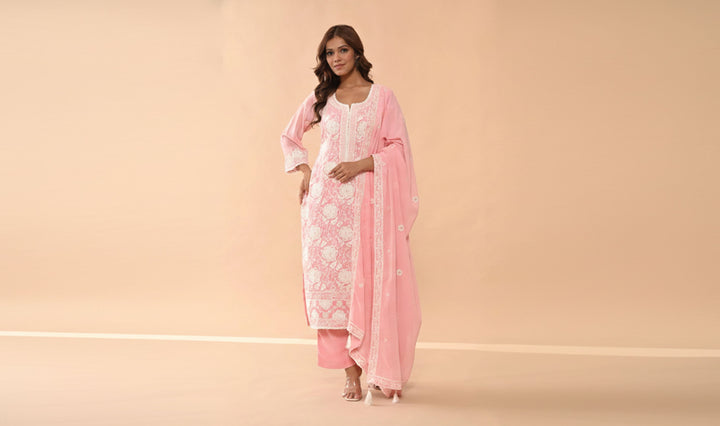 How to Style Your Rakhi Outfit for Family Gatherings and Photos