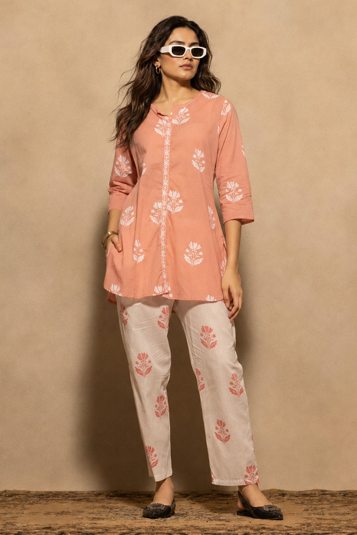 Pink Floral Printed Kurta 2 Pcs Set