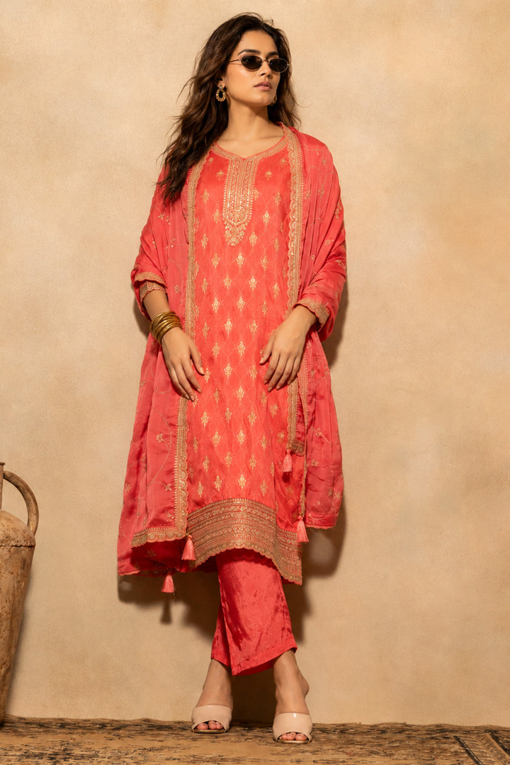 Pink Embroidered Kurta 3 Pcs Set