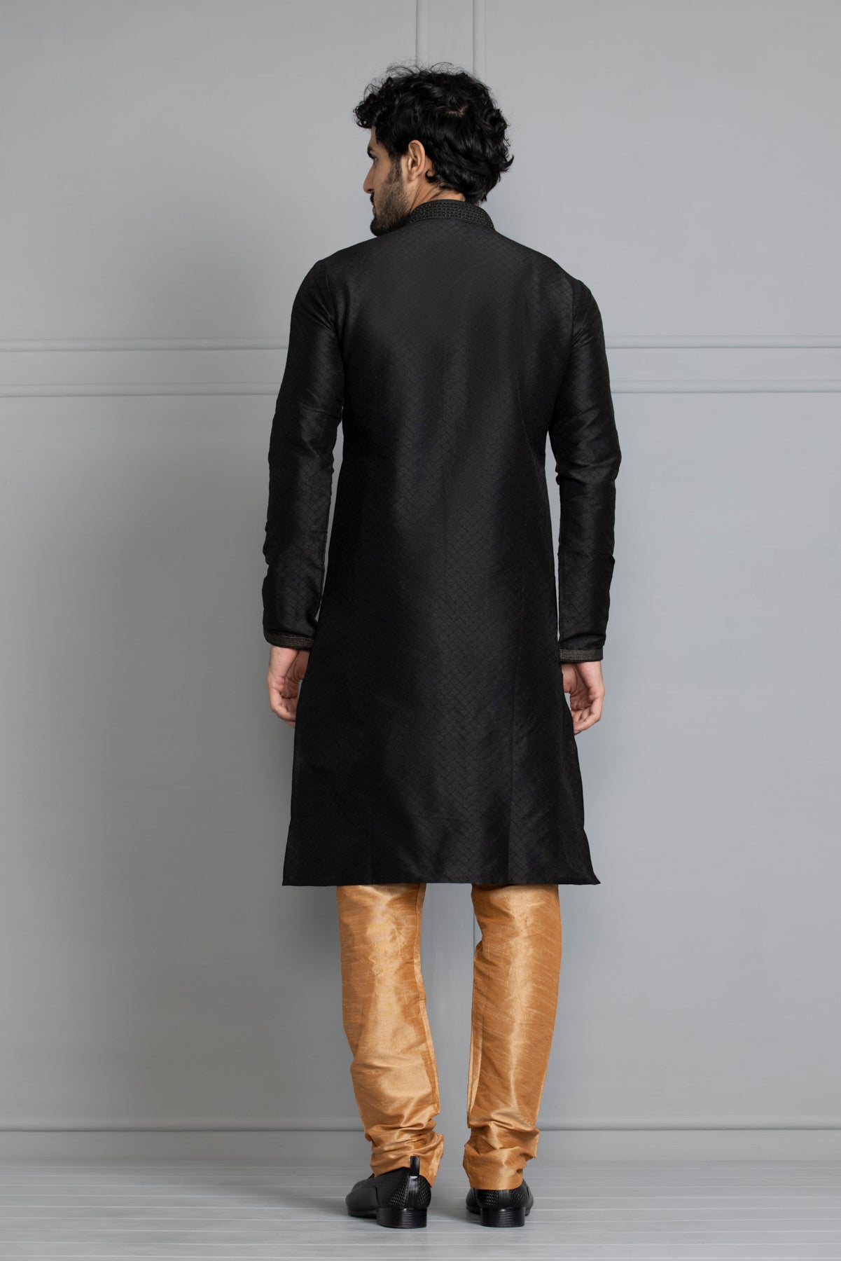 Black Exquisite Kurta Set