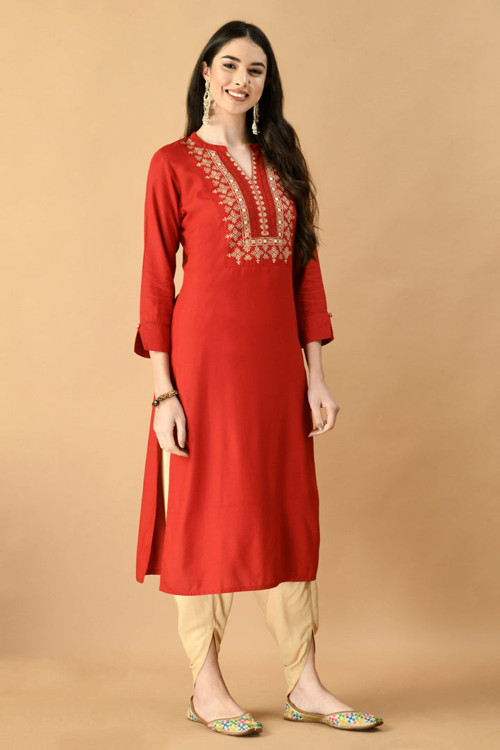 Maroon Yoke Embroidered Kurta