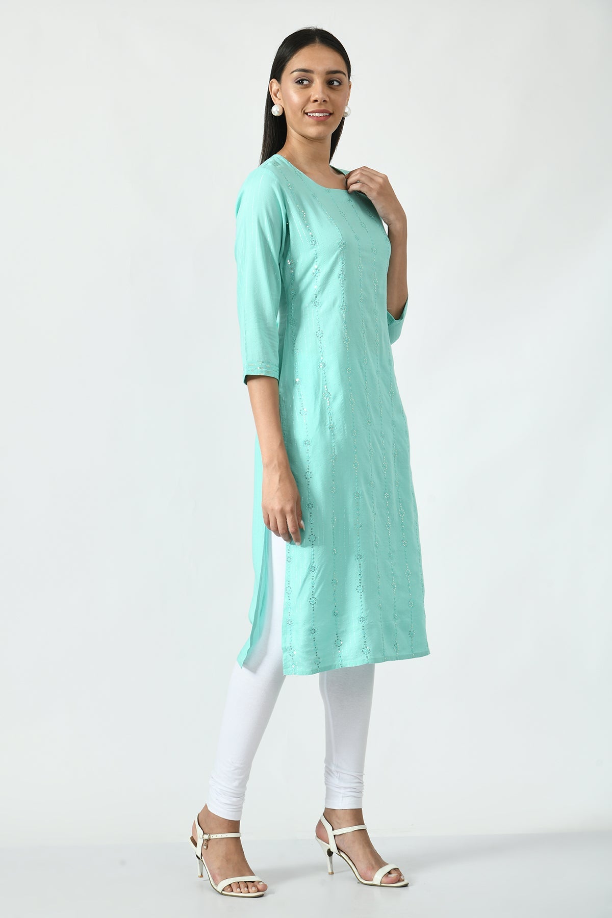 Green Embroidered Kurta