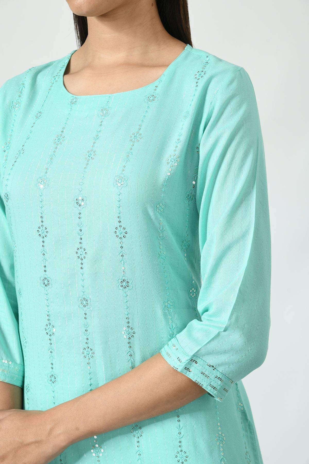 Green Embroidered Kurta