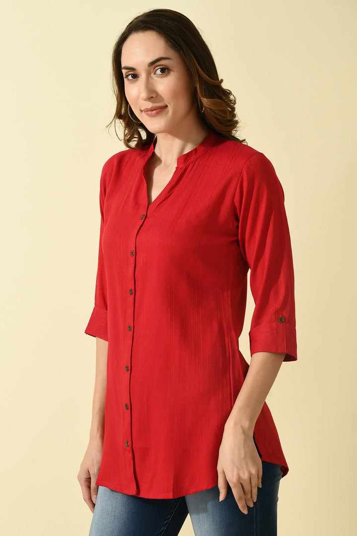 Magenta self design top