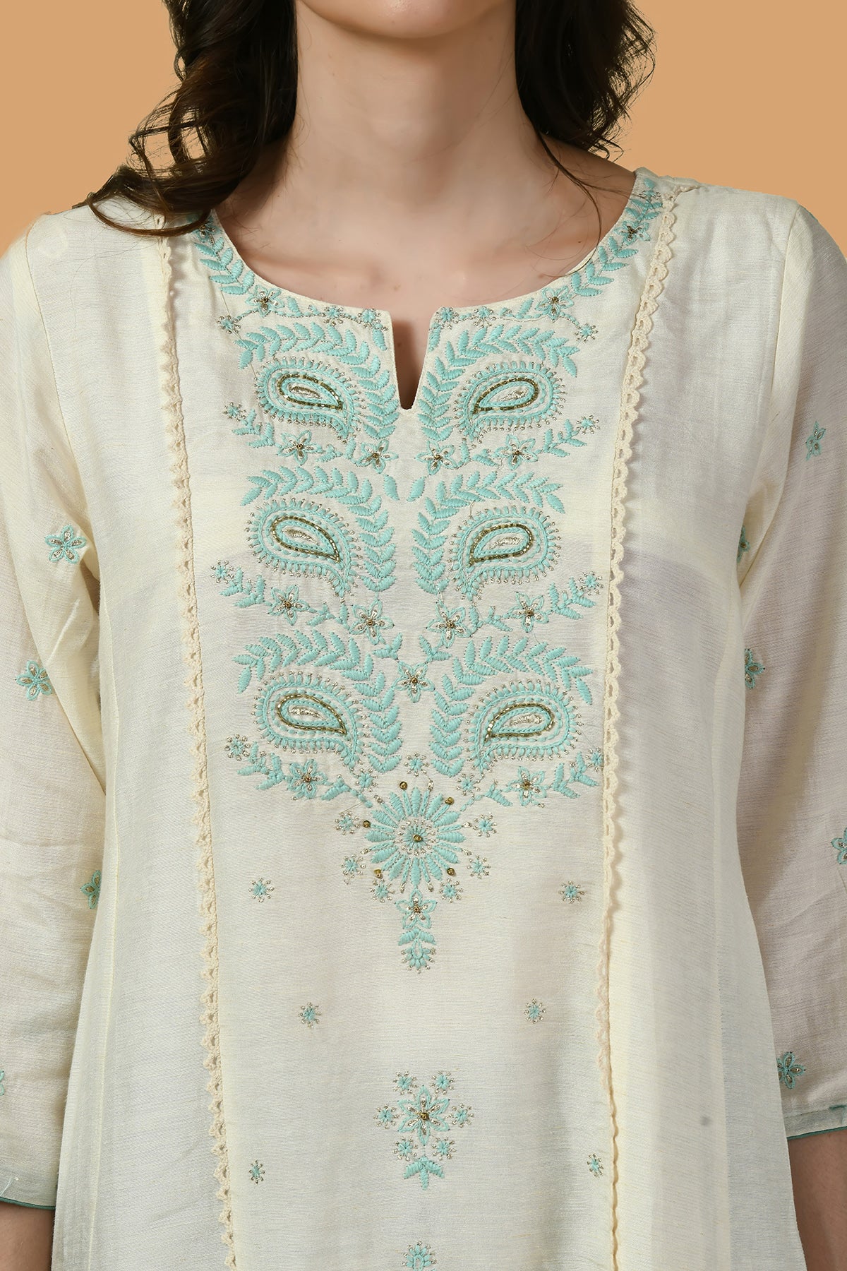 Cream Embroidered Solid Kurta 3 Pcs Set