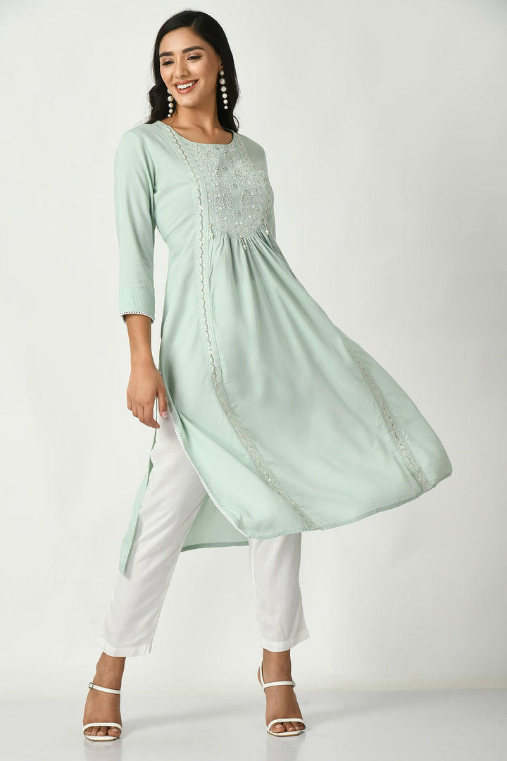 Green Yoke Embroidered Kurta