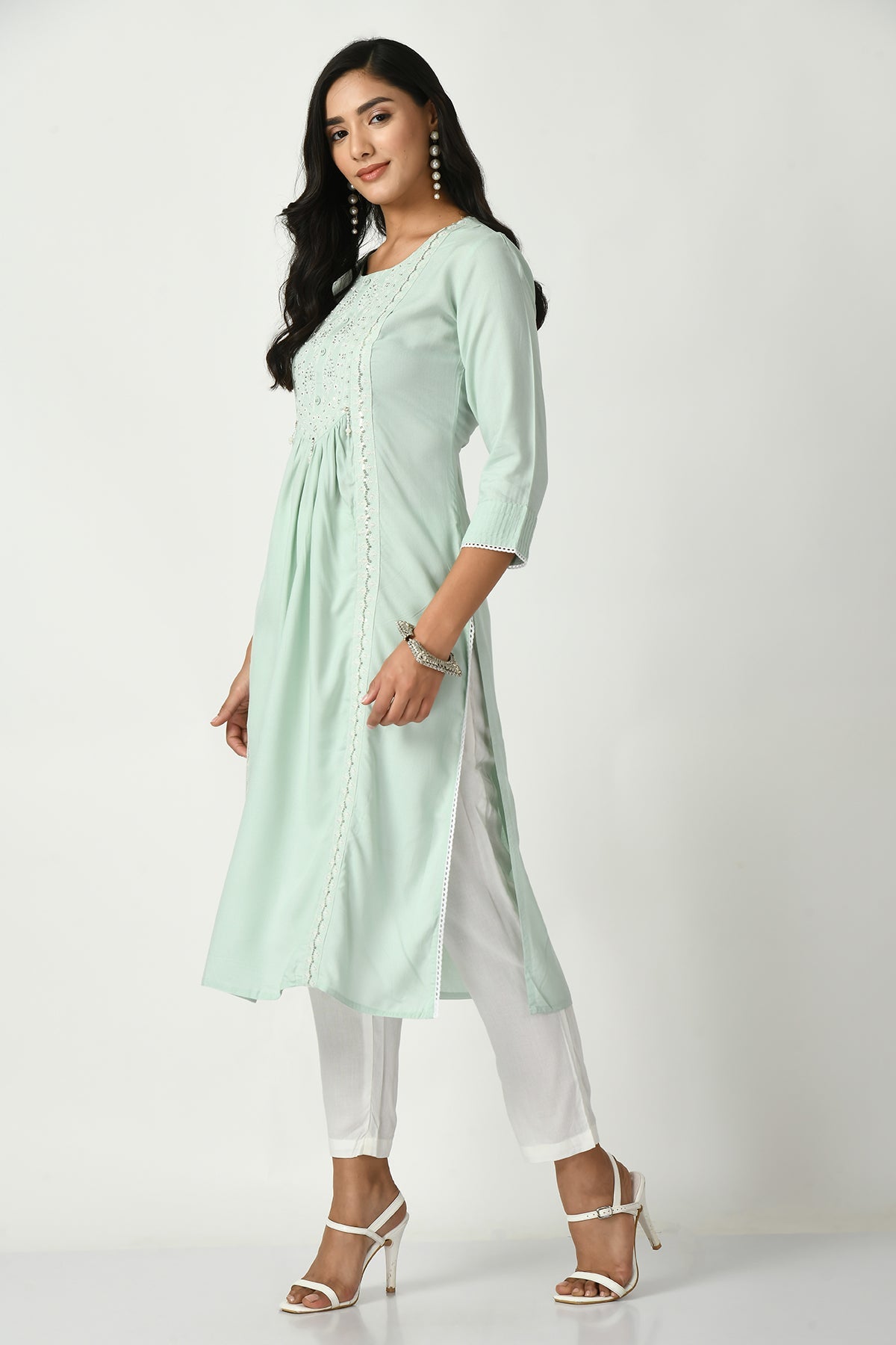 Green Yoke Embroidered Kurta