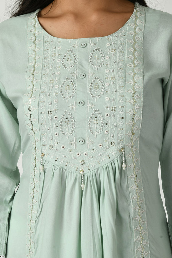 Green Yoke Embroidered Kurta