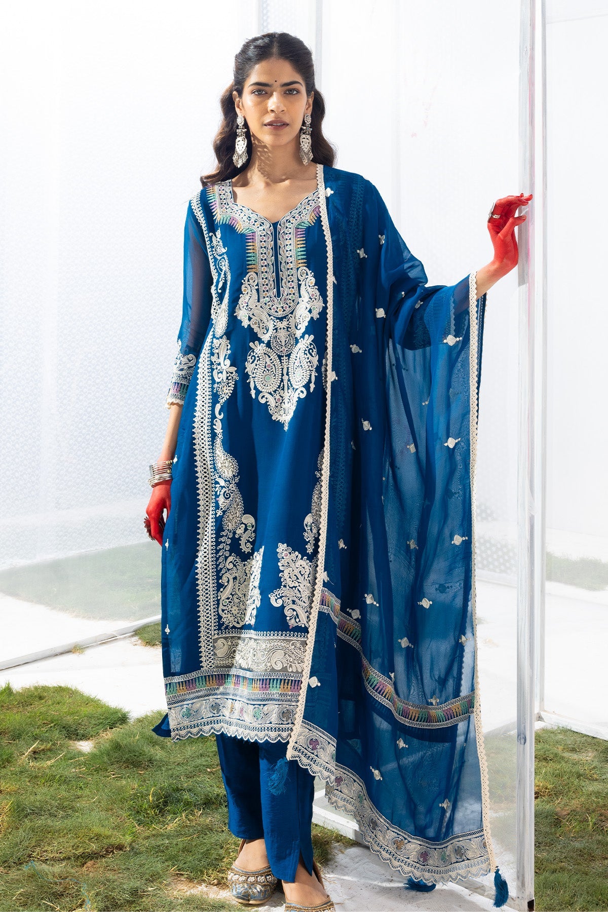 Blue Embroidered Straight Kurta 3 Pcs Set