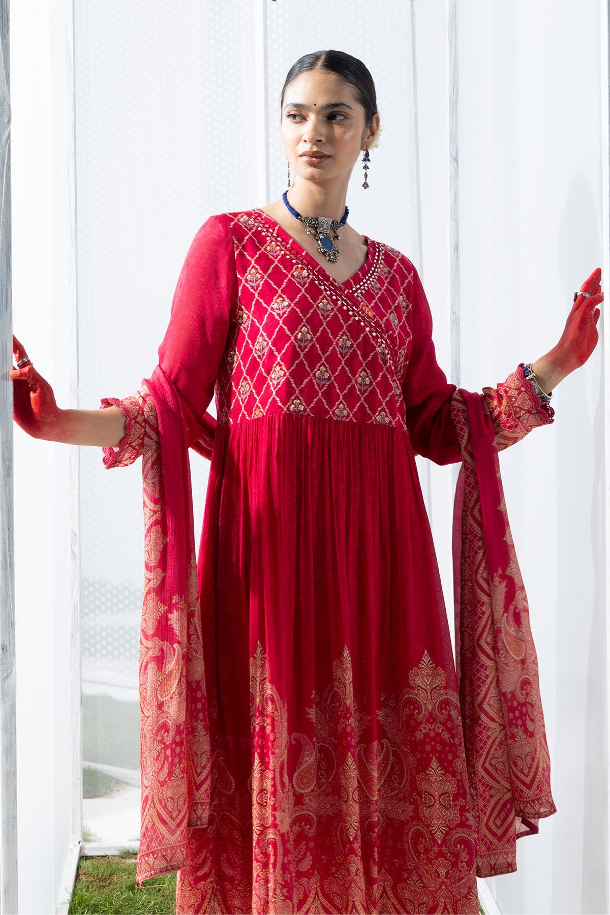 Pink Embellished Flared Kurta 3 Pcs Set