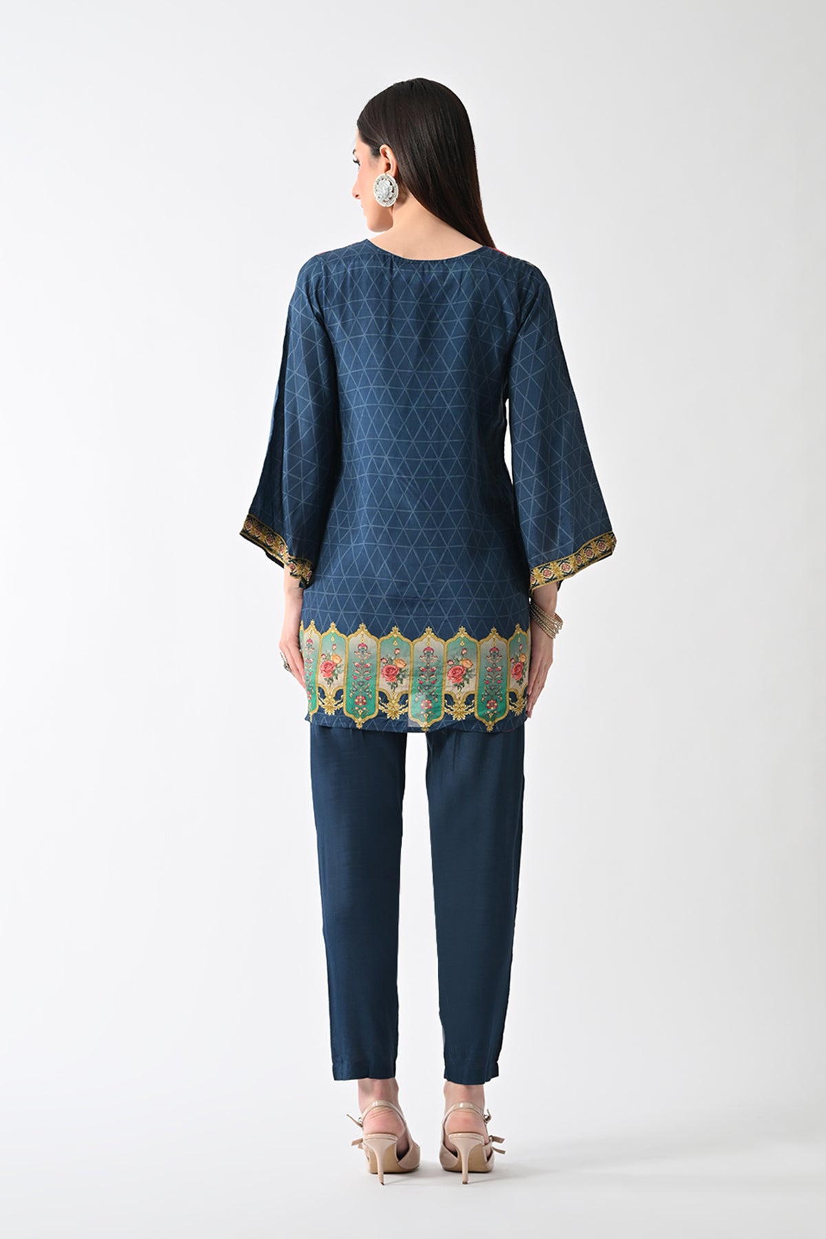 Blue Printed Straight Kurta 2 Pcs Set