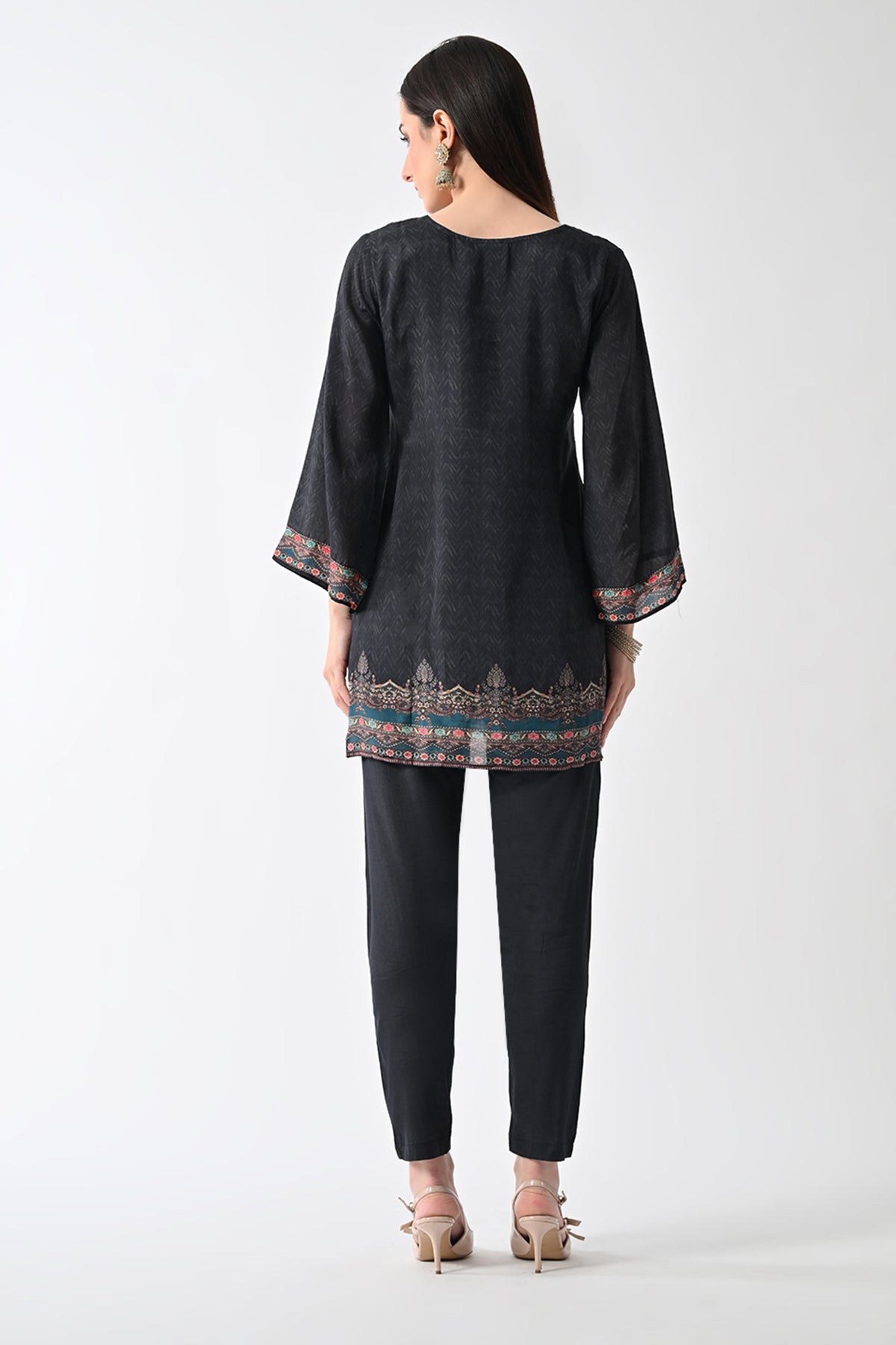 Grey Printed Straight Kurta Set (2 Piece)