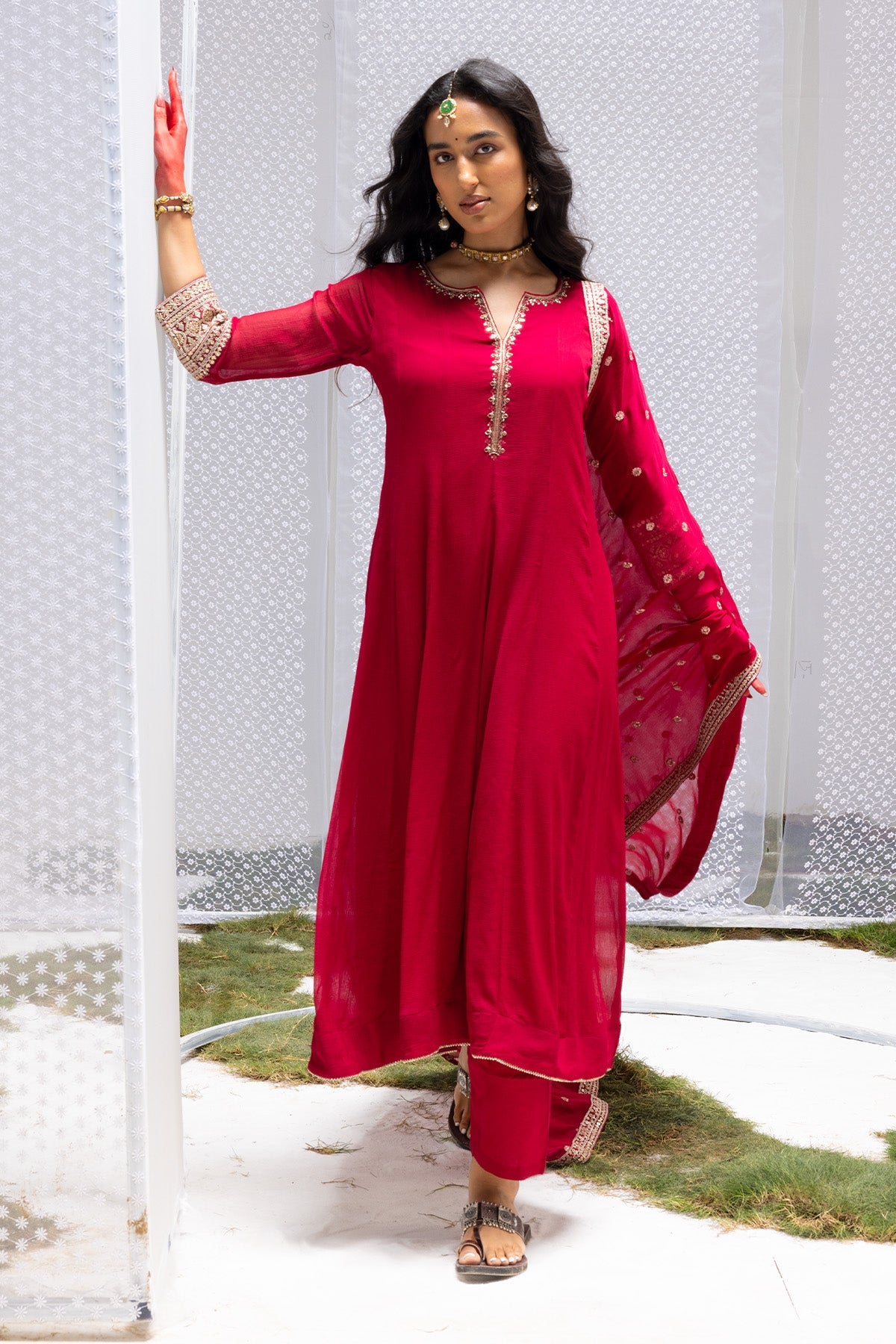 Magenta Embellished Kurta 3 Pcs Set