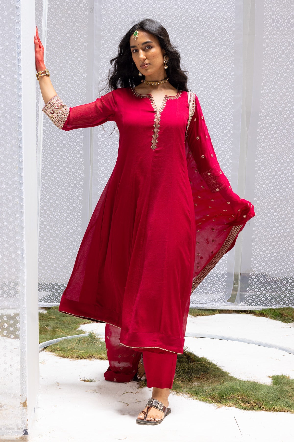 Magenta Embellished Kurta 3 Pcs Set