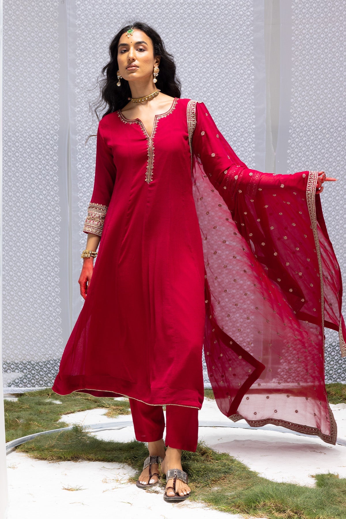 Magenta Embellished Kurta 3 Pcs Set