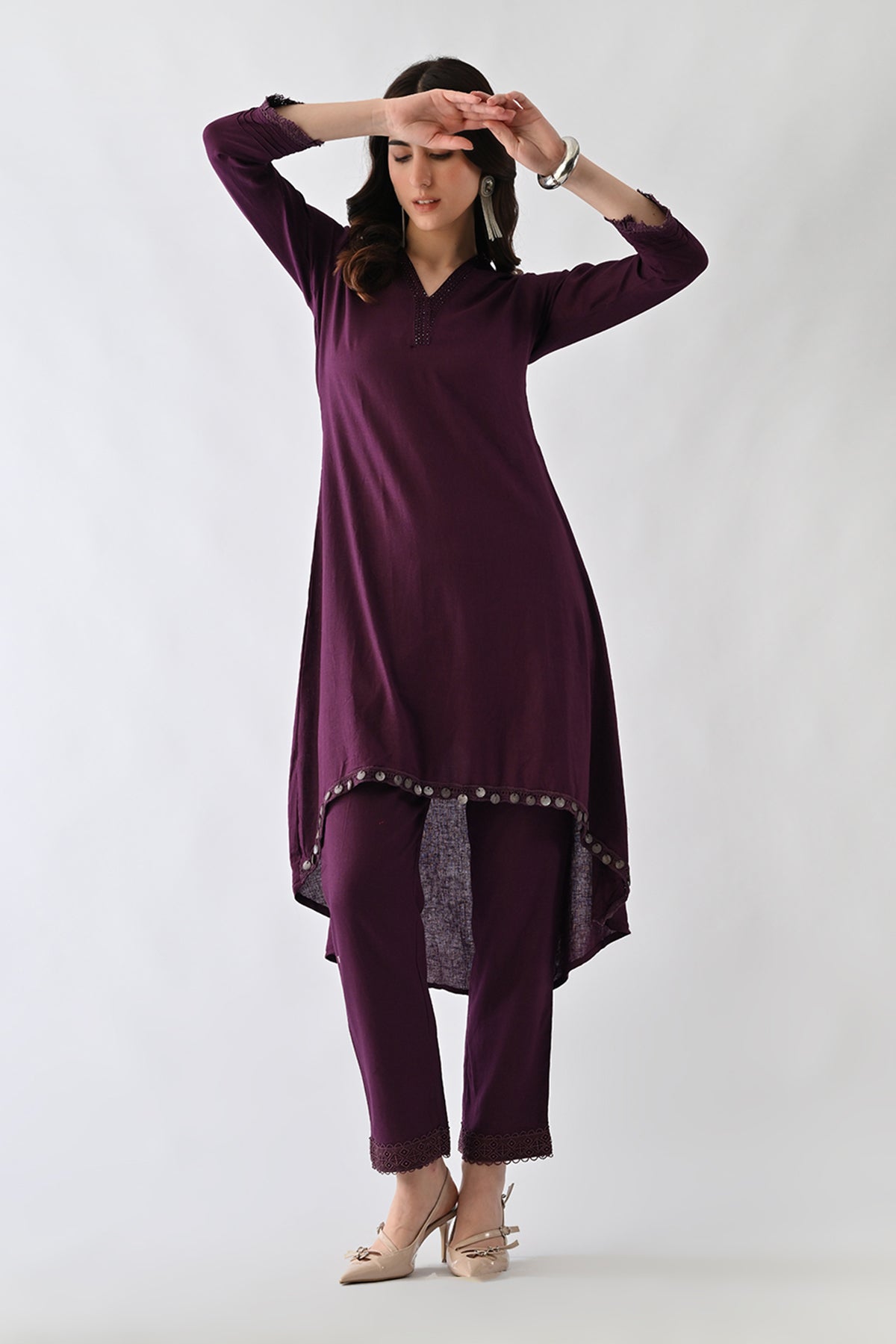Purple Embellished V-Neck Kurta 2 Pcs Set