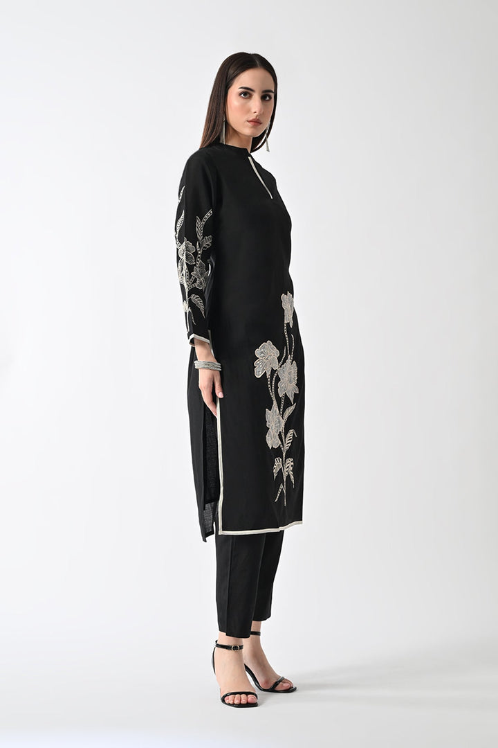 Black Embroidered Straight Kurta Set (3 Piece)