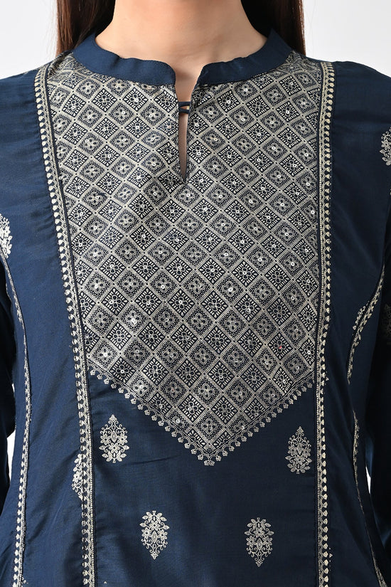 Blue Printed Flared Kurta Set (3 Piece)