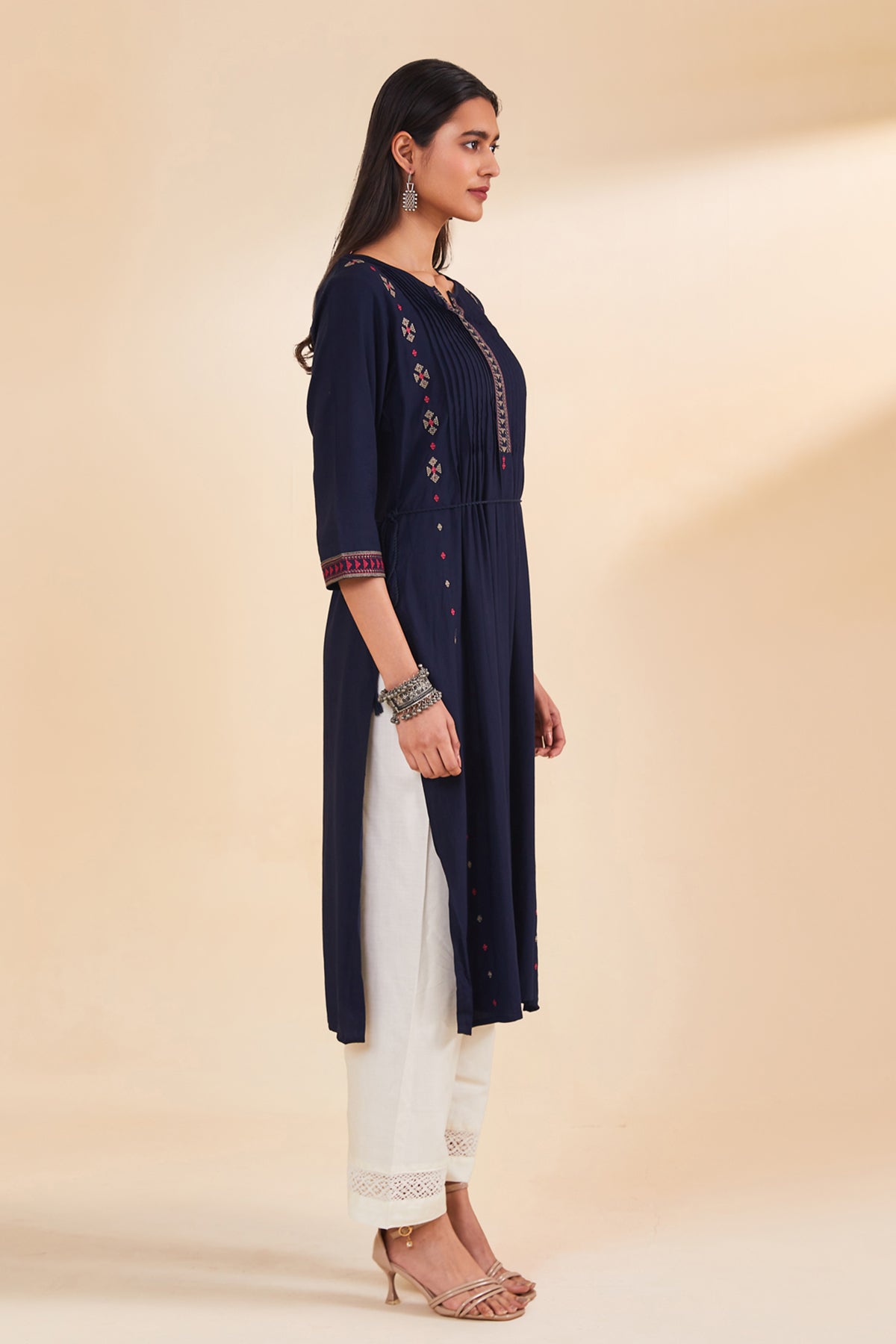 Blue Embroidered Kurta