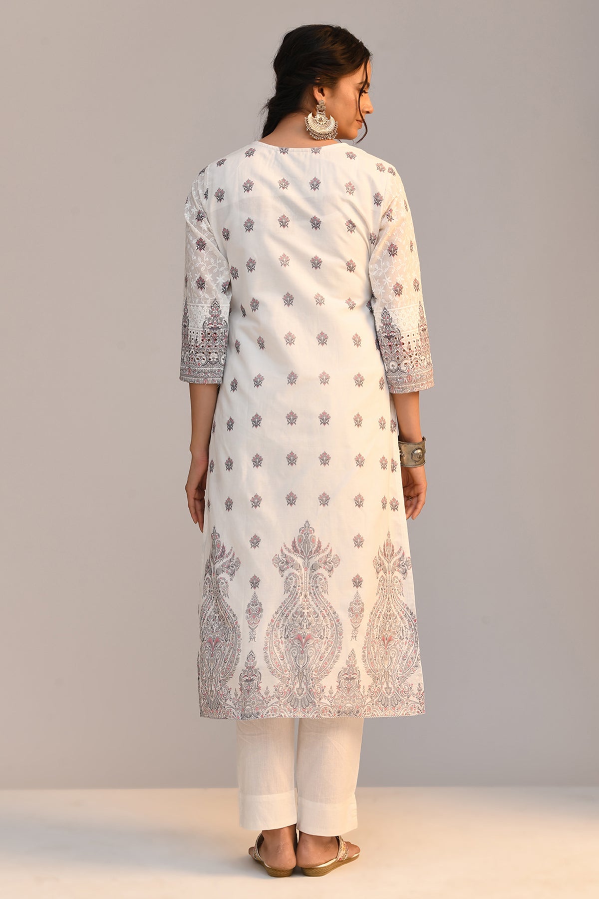 White Embroidered Kurta 3 Pcs Set