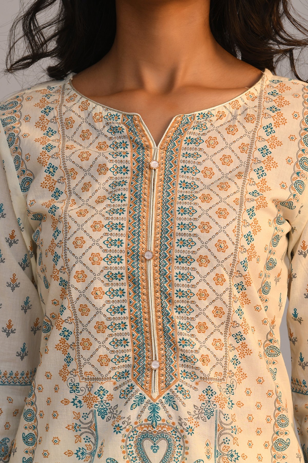 Cream Embellished Printed Kurta Set