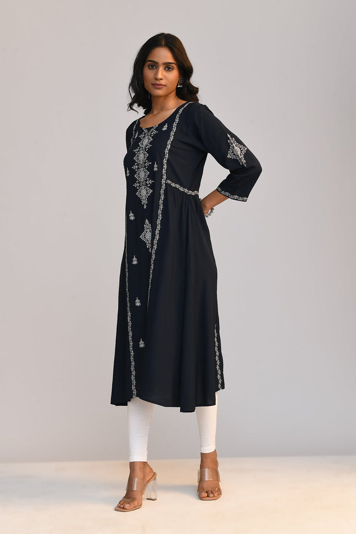 Black Embroidered Kurta